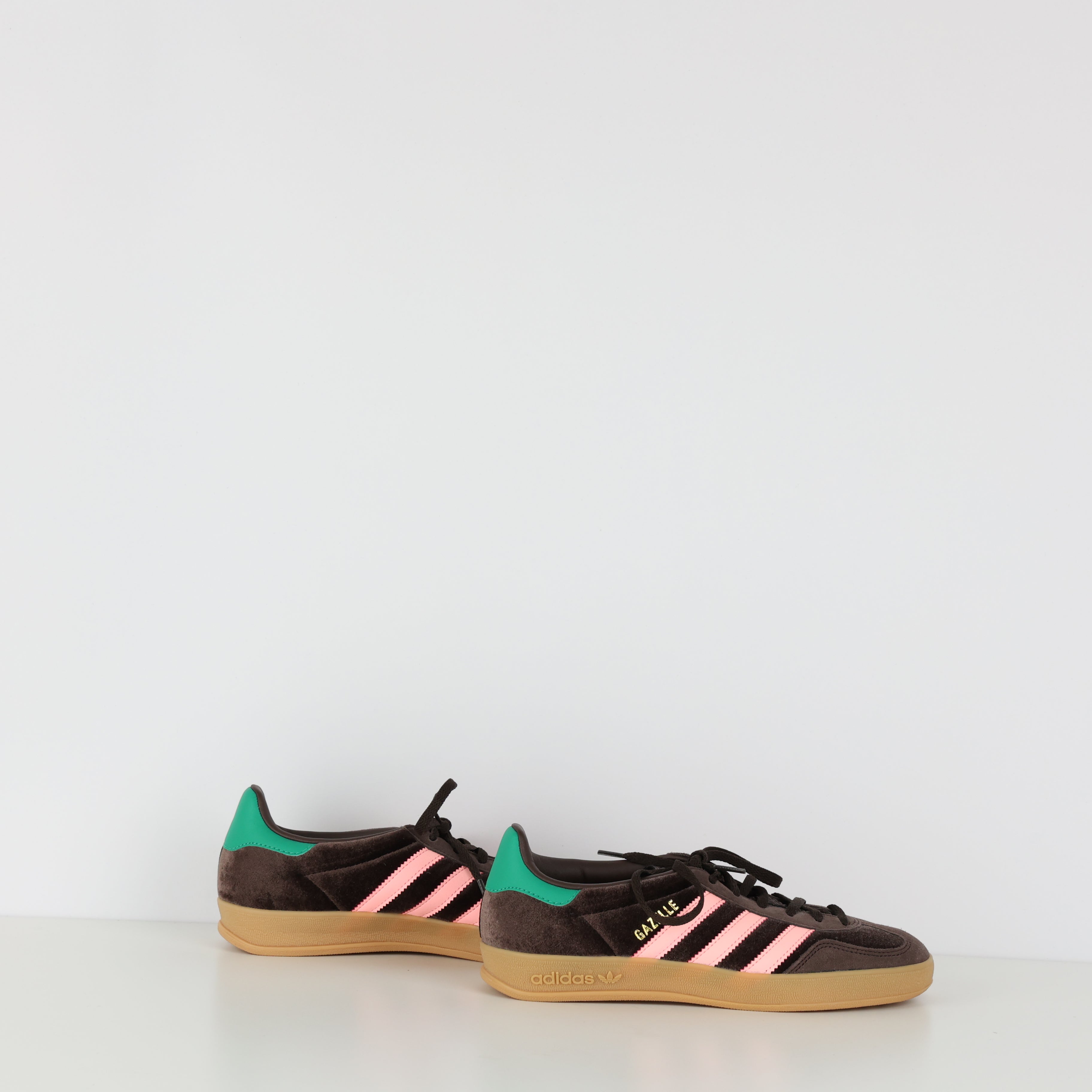 Trainers , Shoe Size 37.5