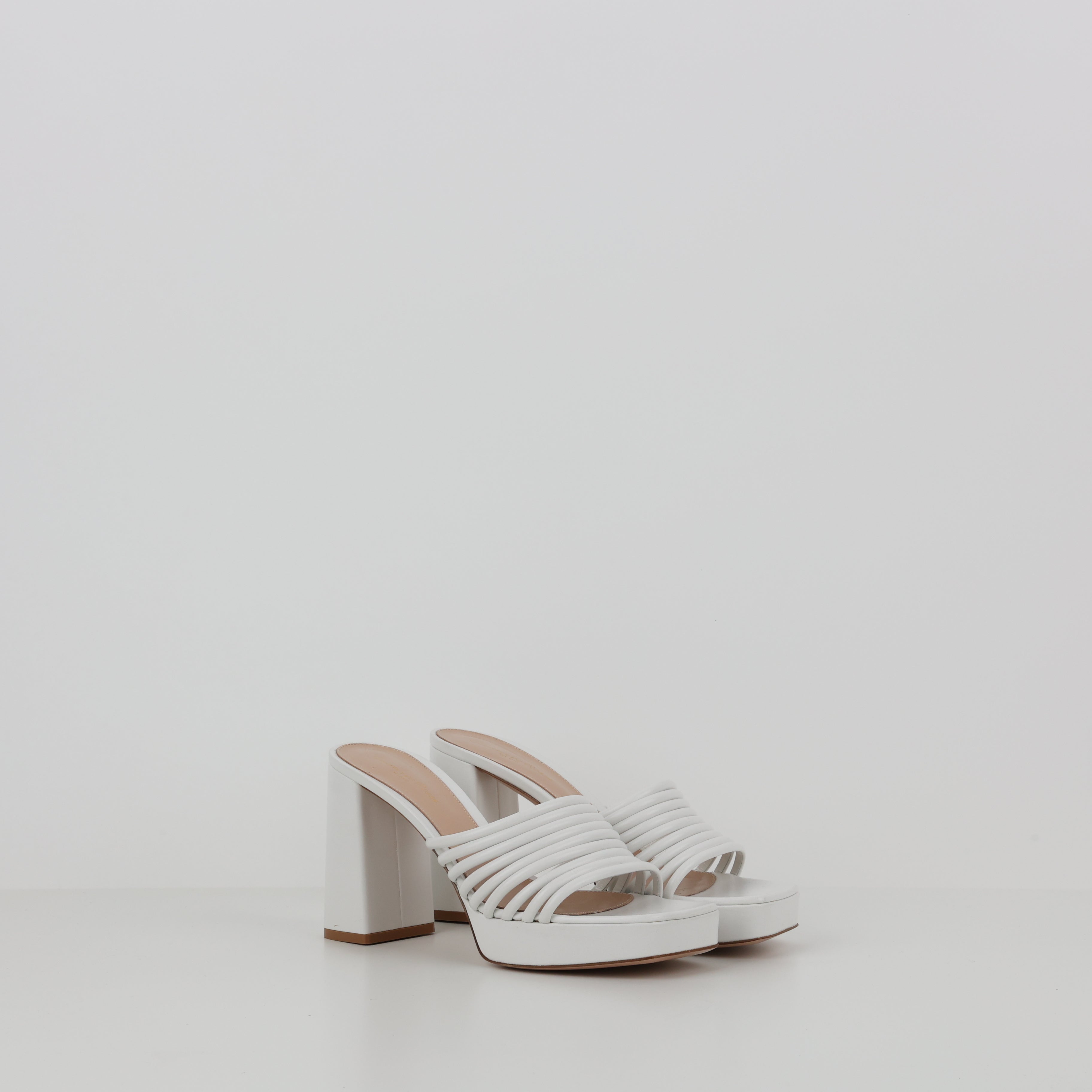 Heels , Shoe Size 39.5