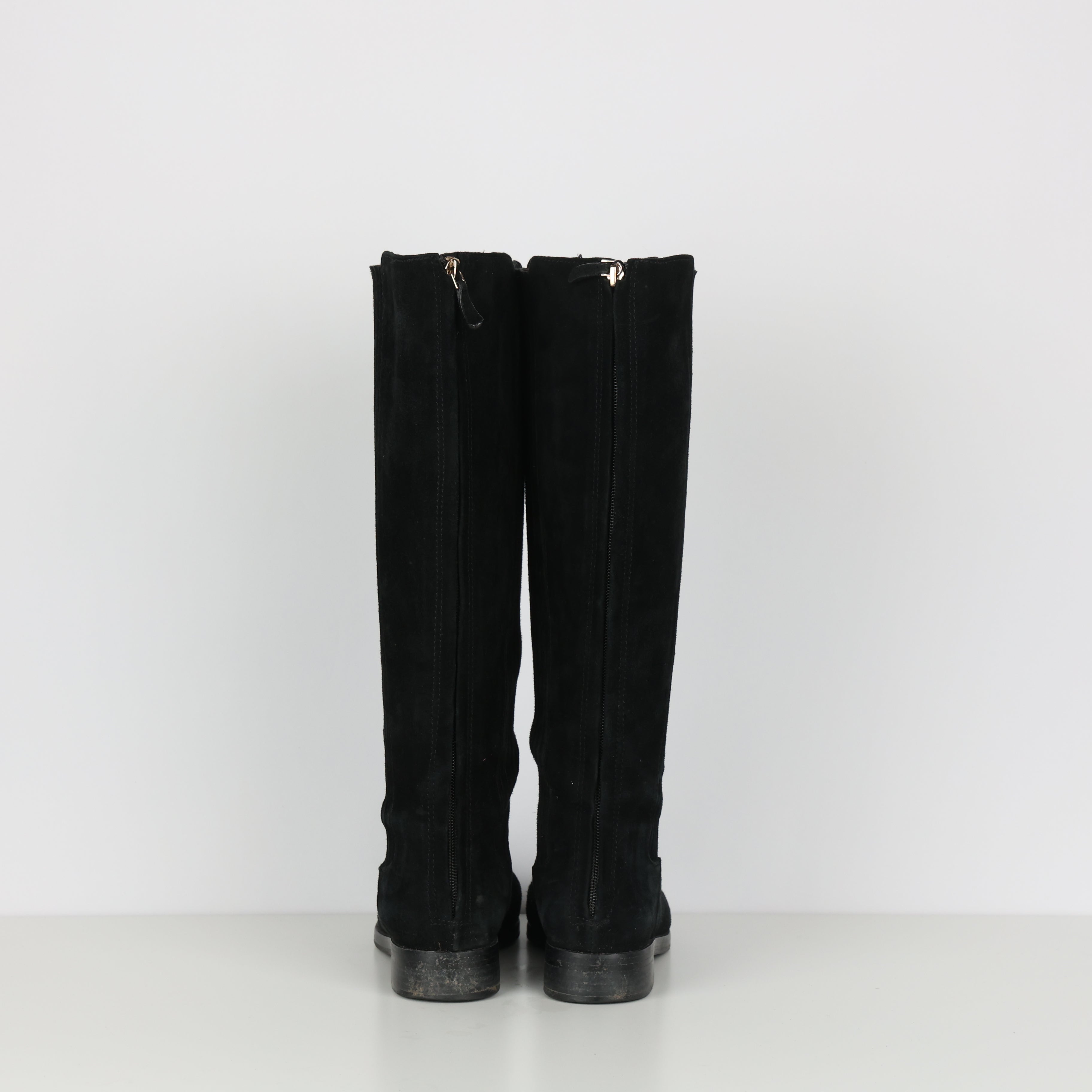 Boots , Shoe Size 37