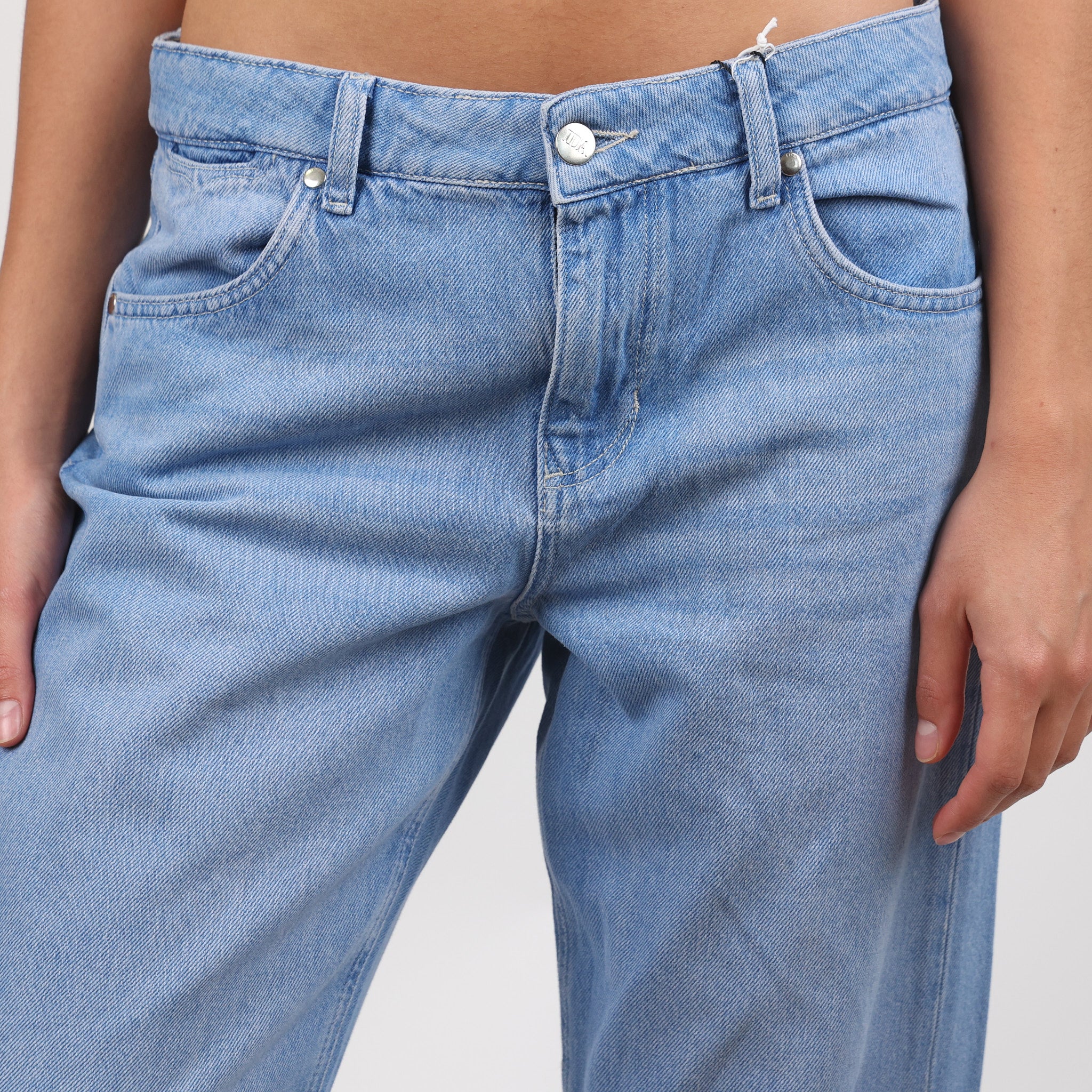 Jeans, Waist 25