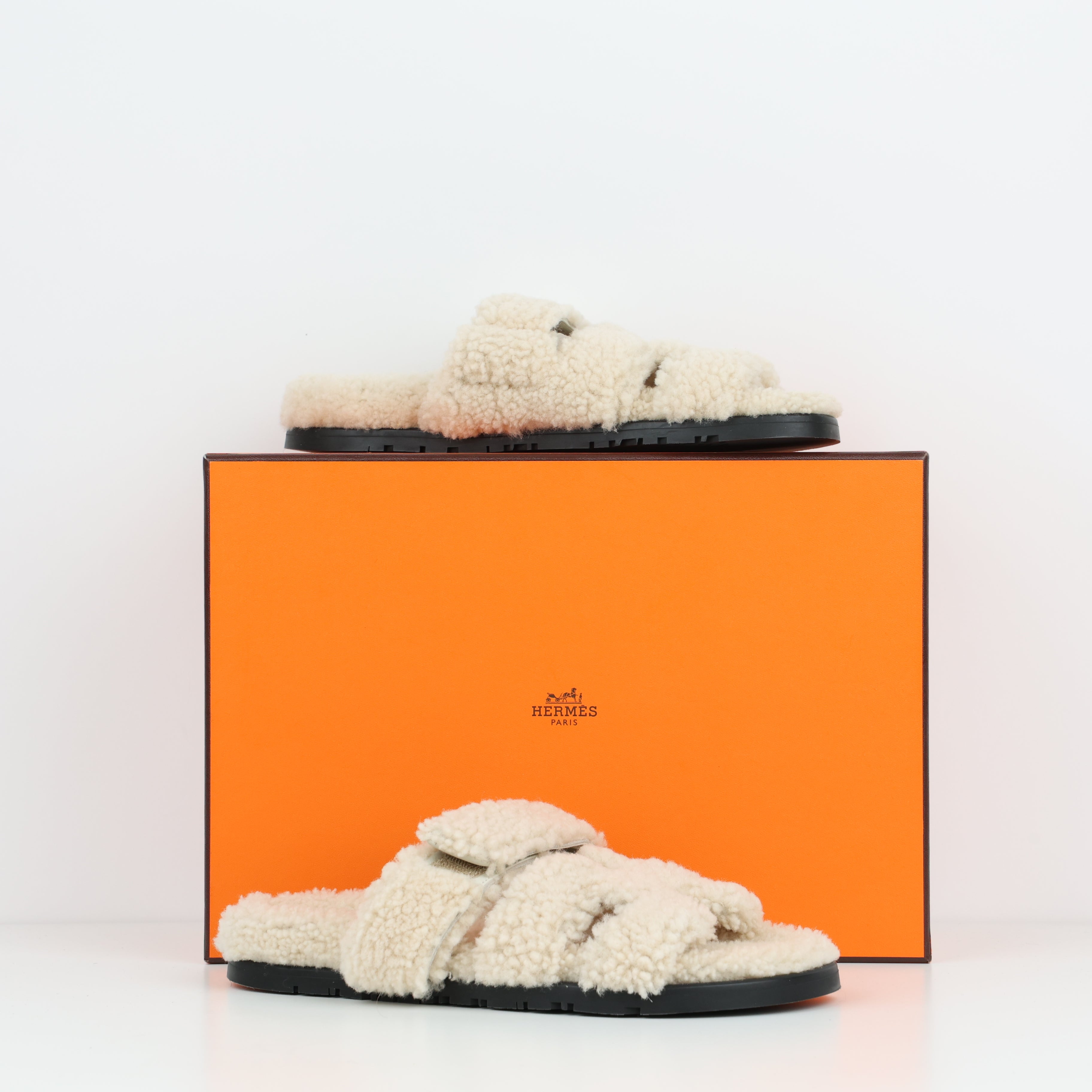 Flats , Shoe Size 39