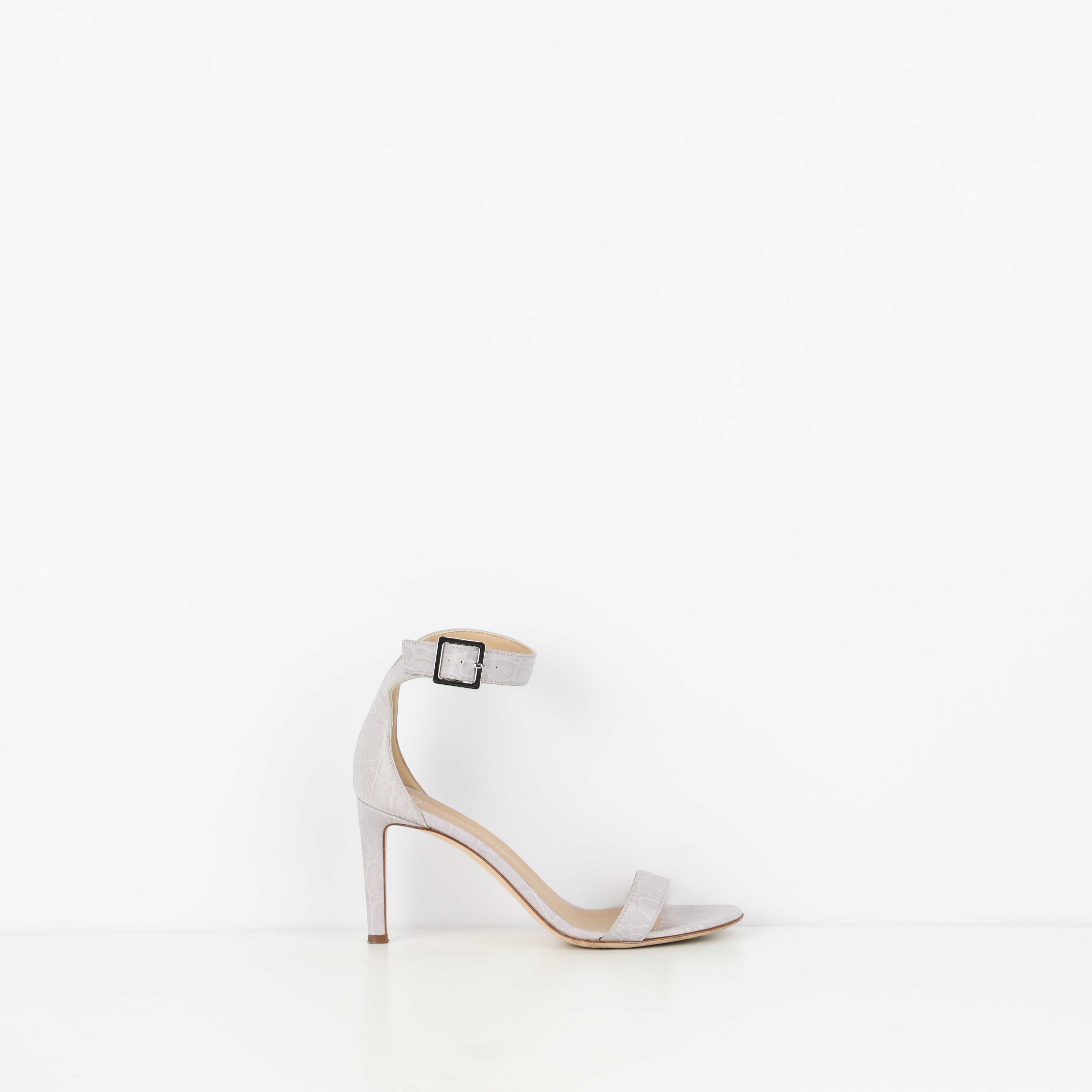 Heels , Shoe Size 38