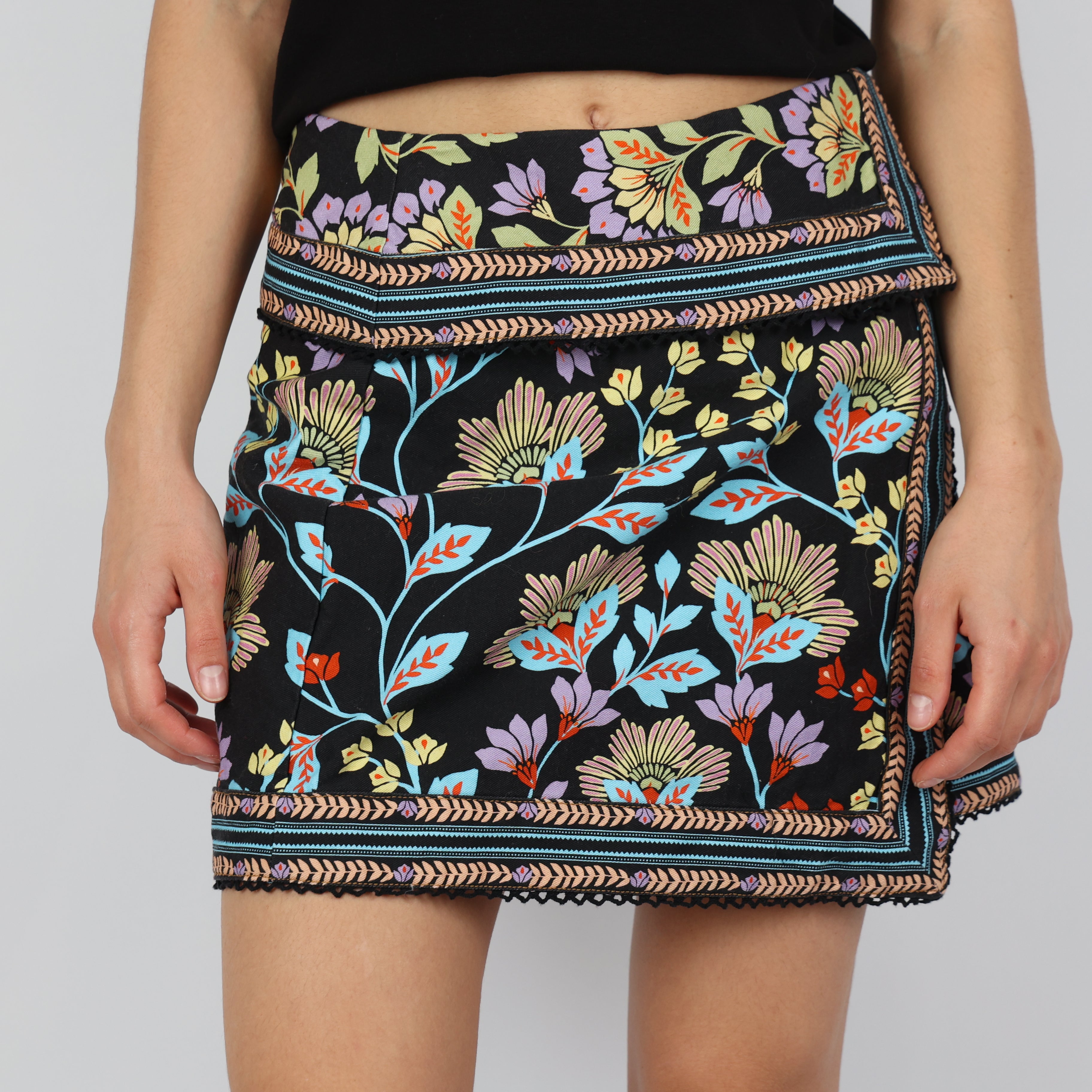 Skirt, Waist 28