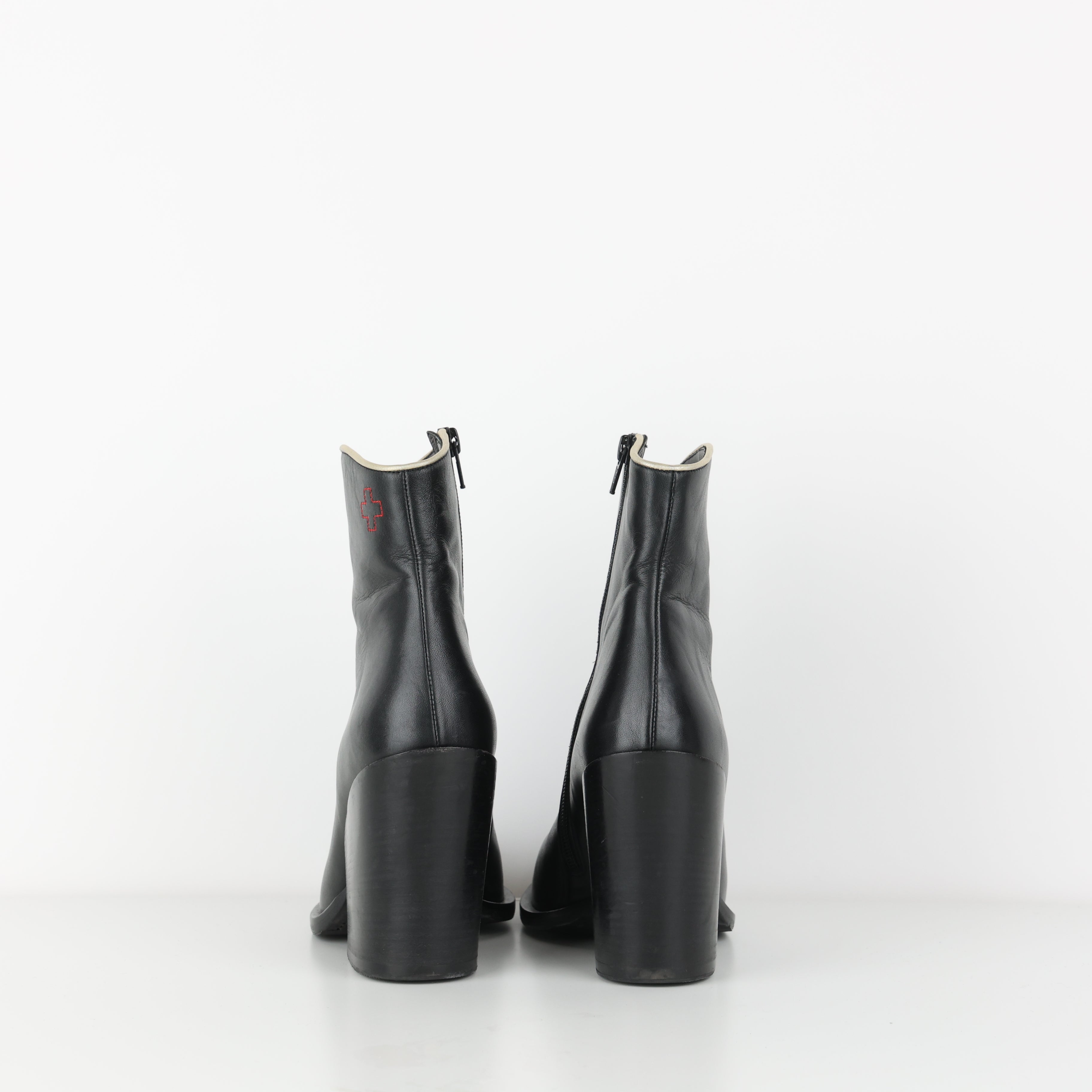 Boots , Shoe Size 39.5