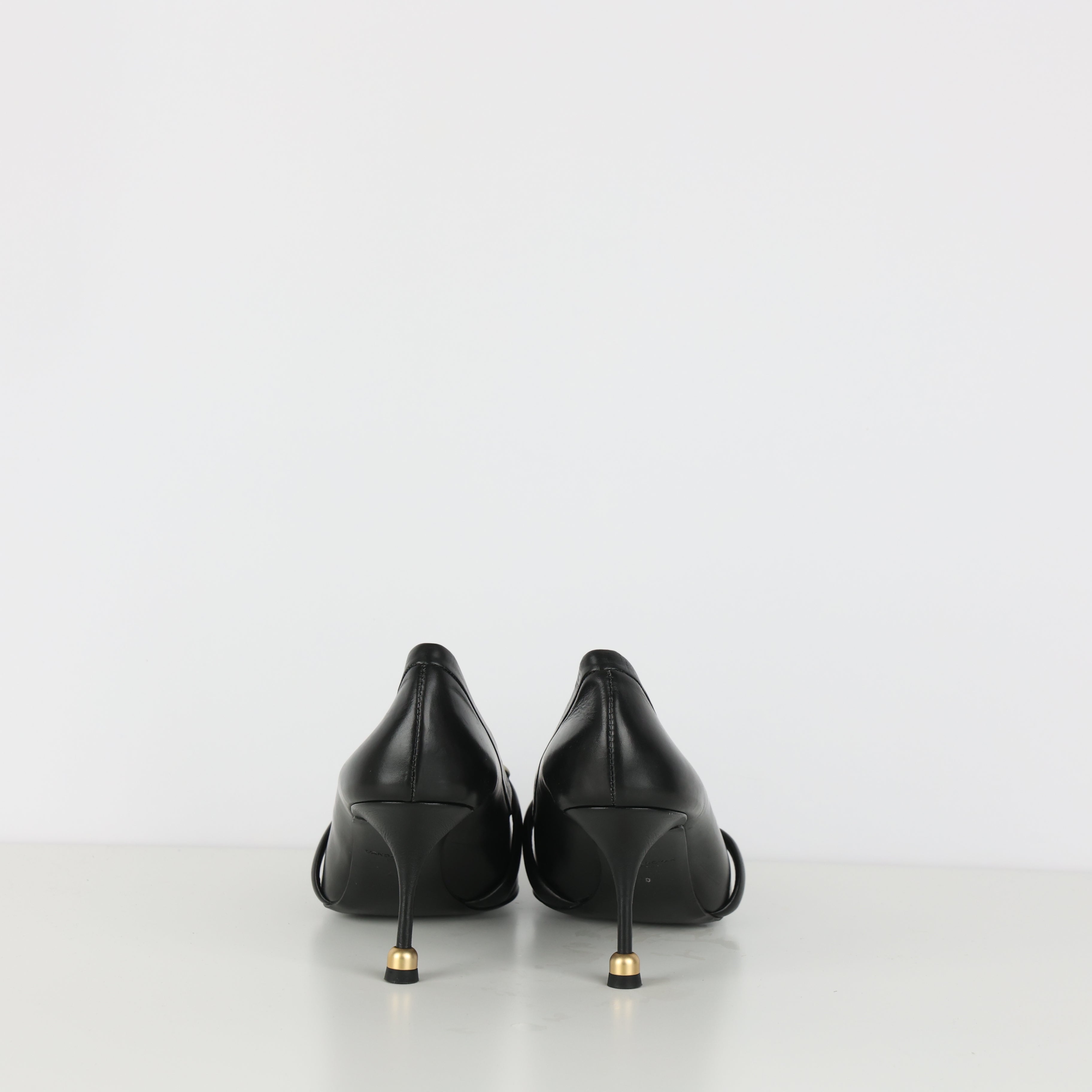 Heels , Shoe Size 40