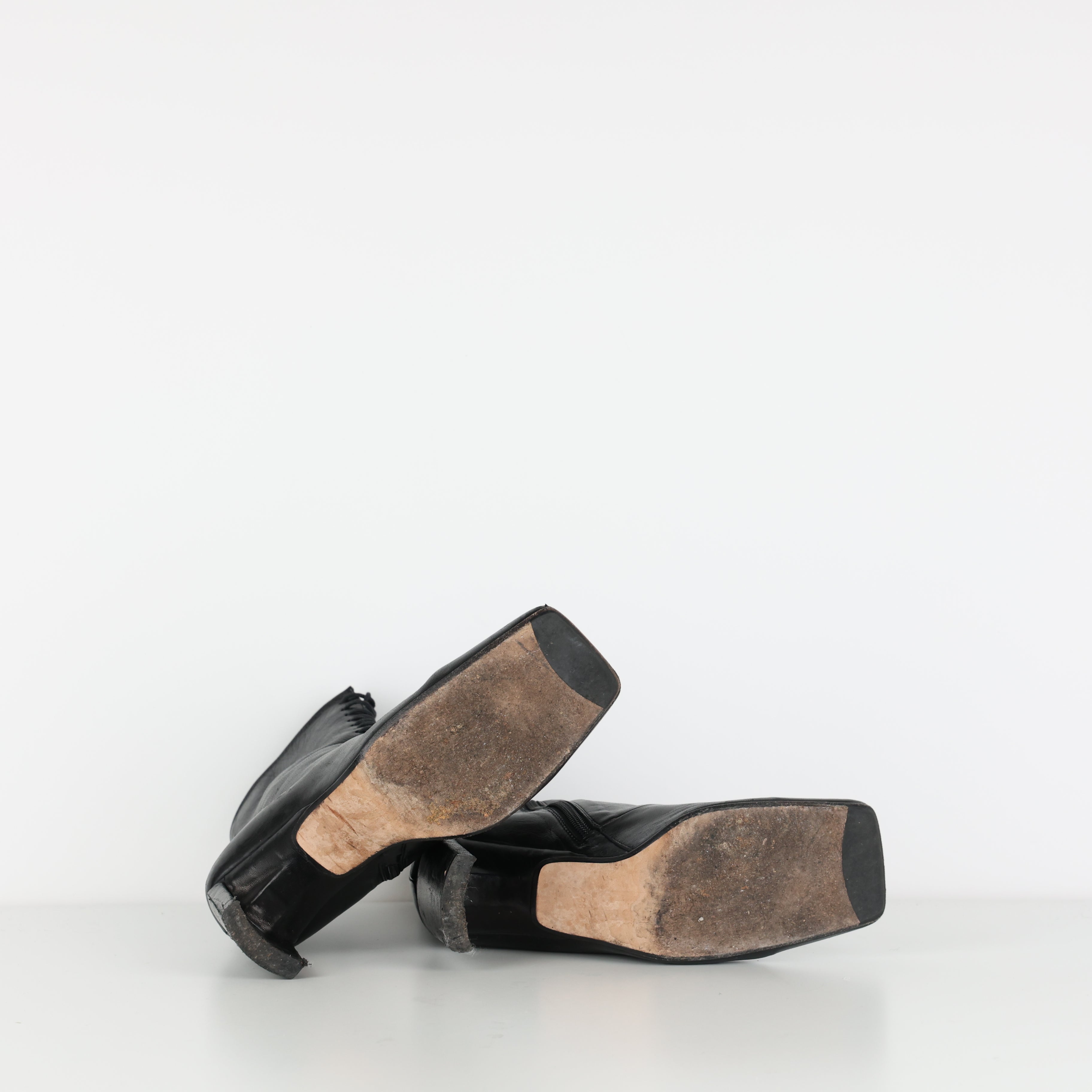 Boots , Shoe Size 38