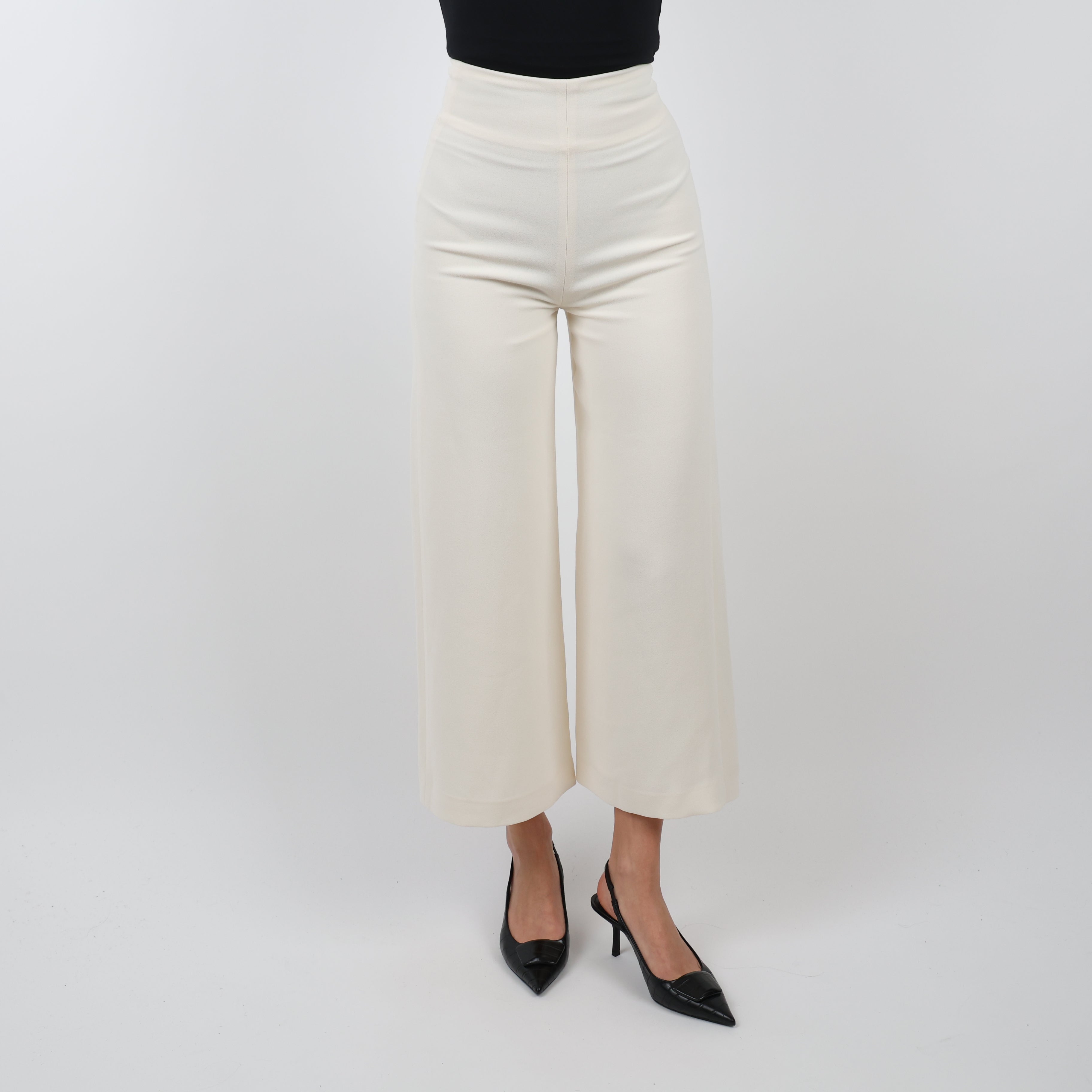 Trousers, UK Size 6