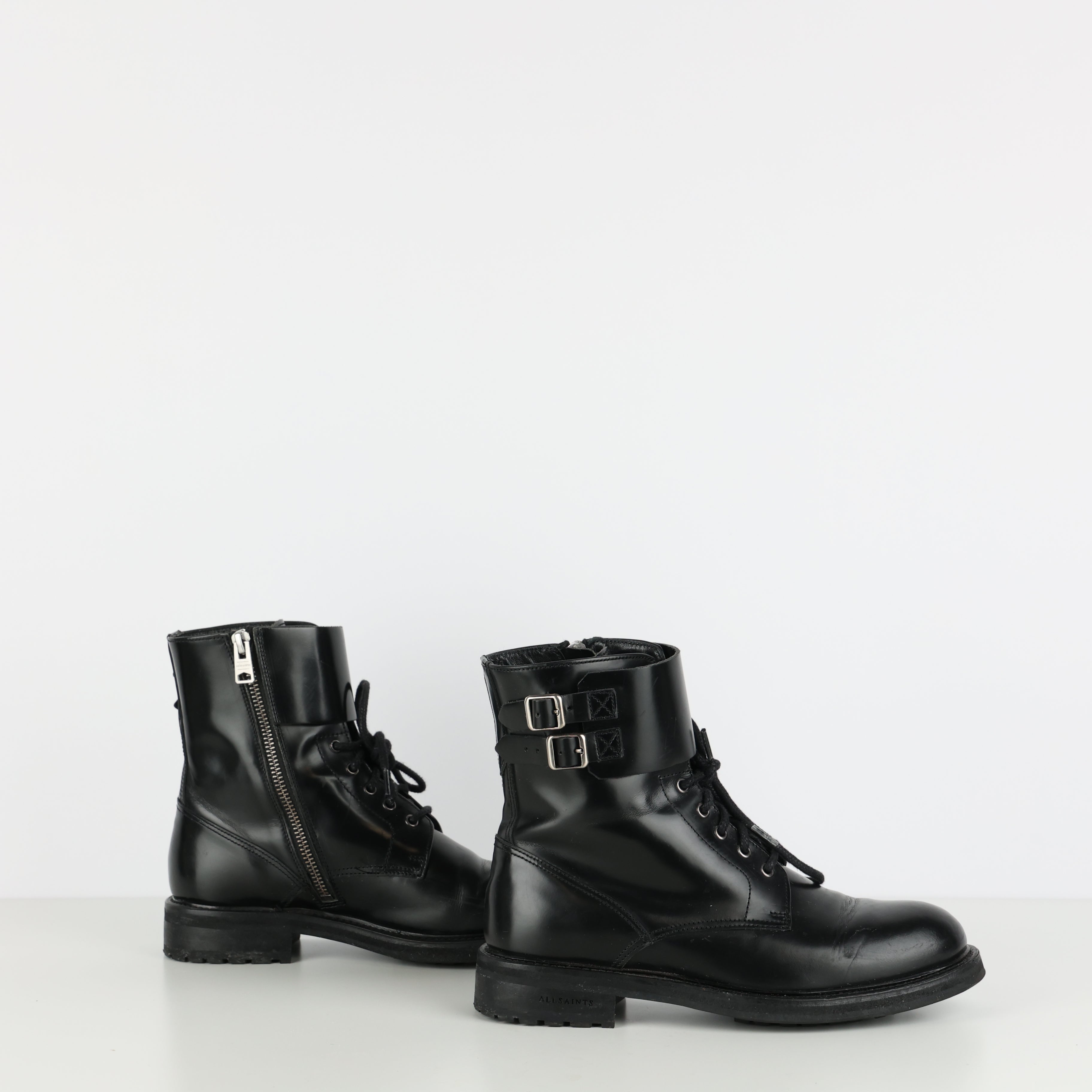 Boots , Shoe Size 37