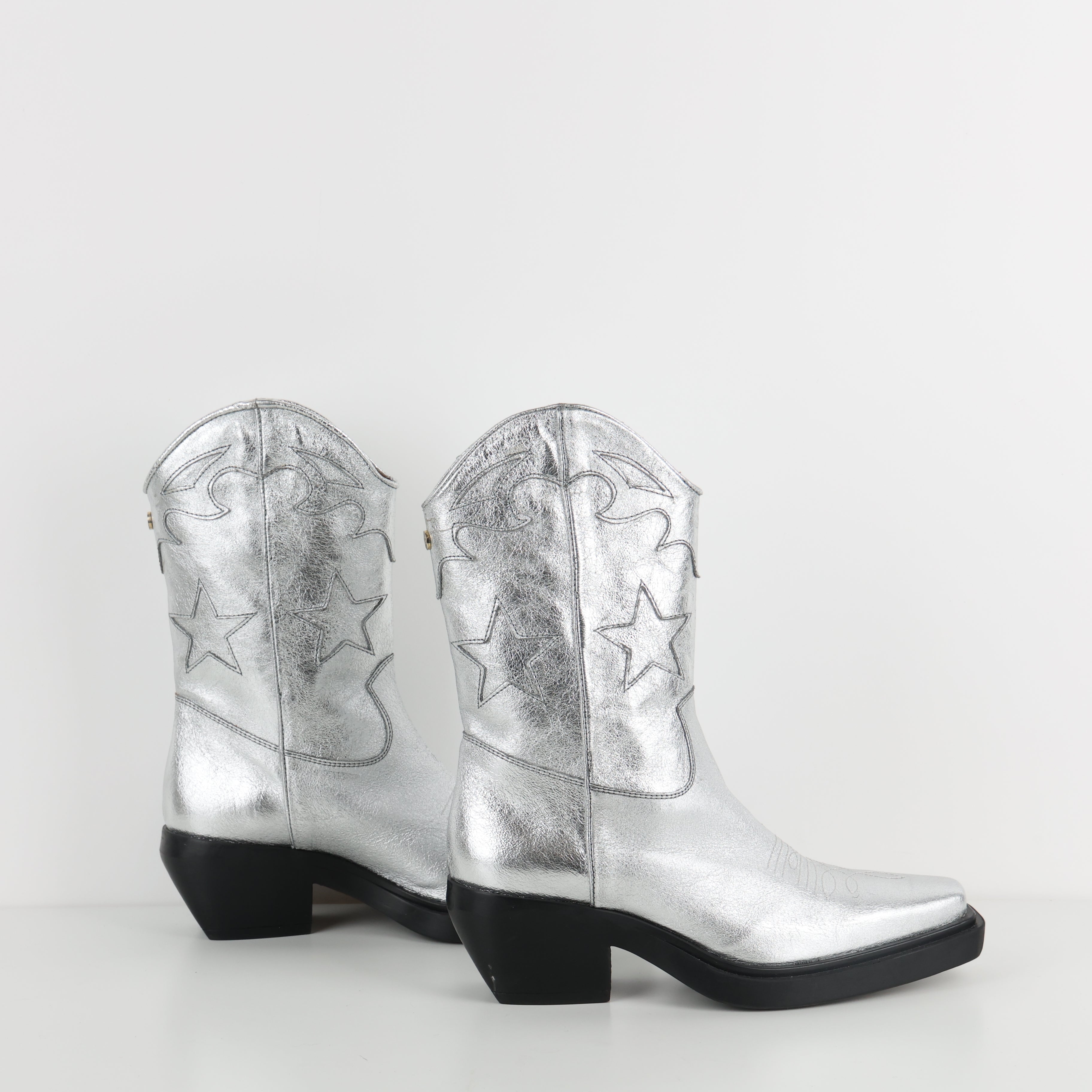 Boots , Shoe Size 38