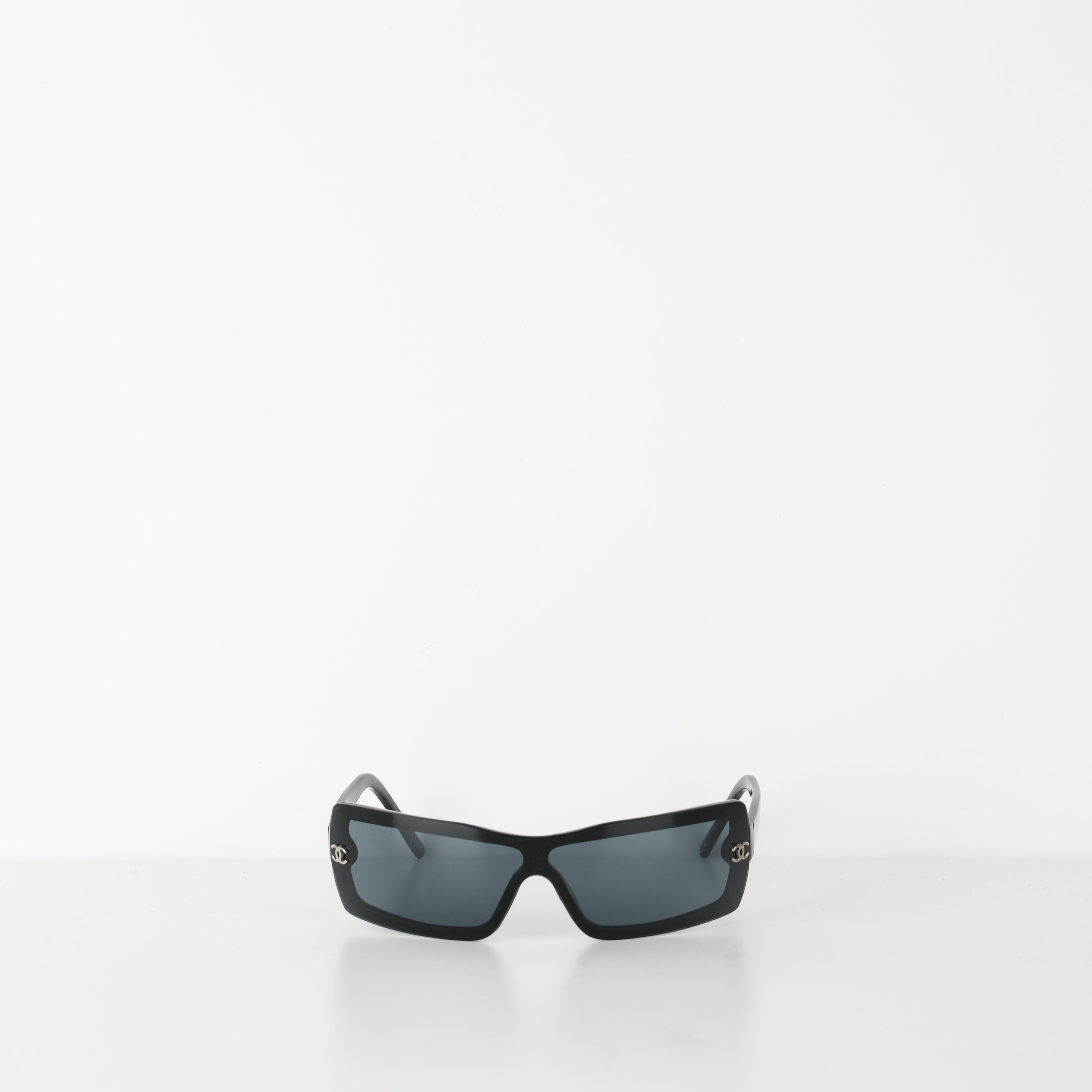 Sunglasses, UK Size One Size