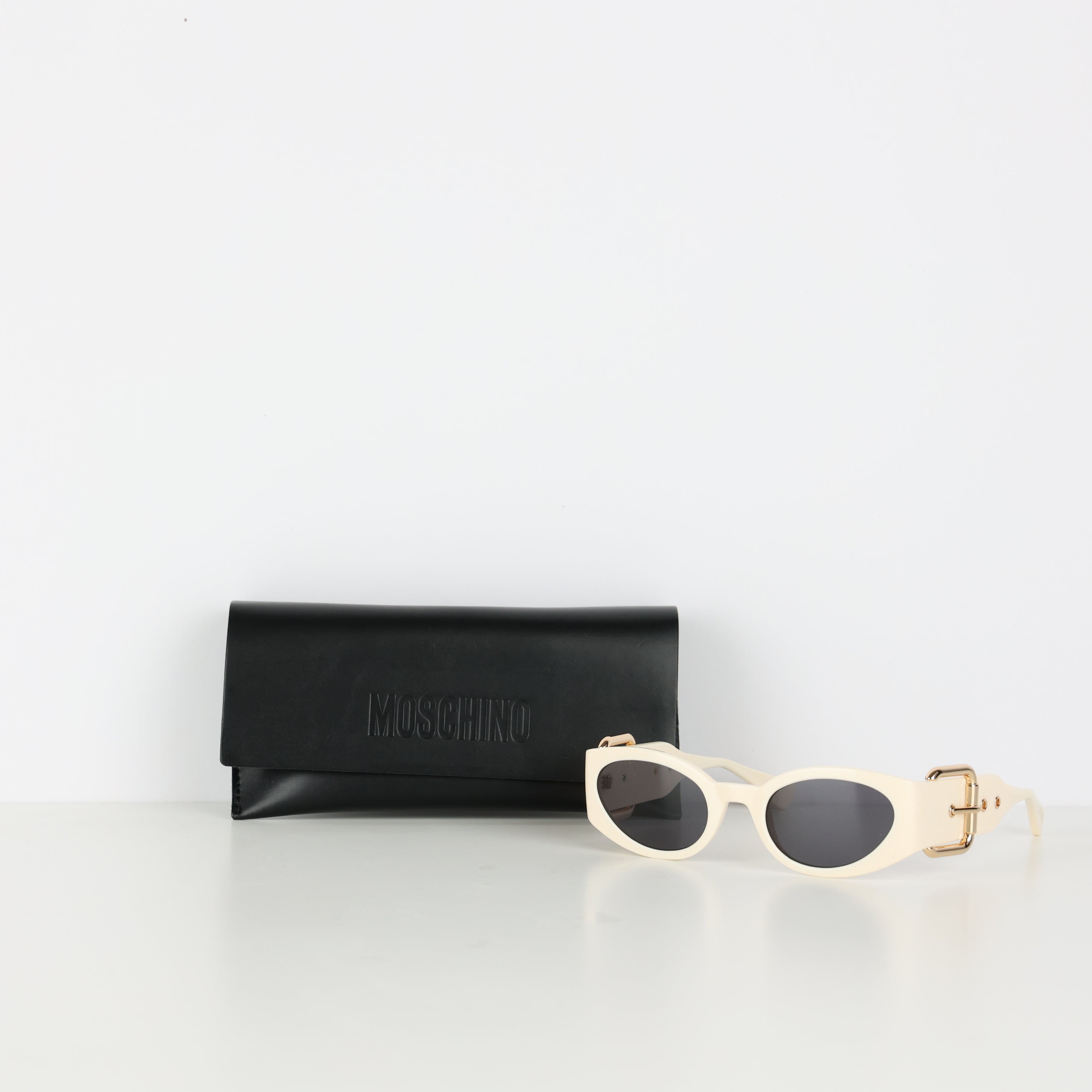 Sunglasses, UK Size One Size