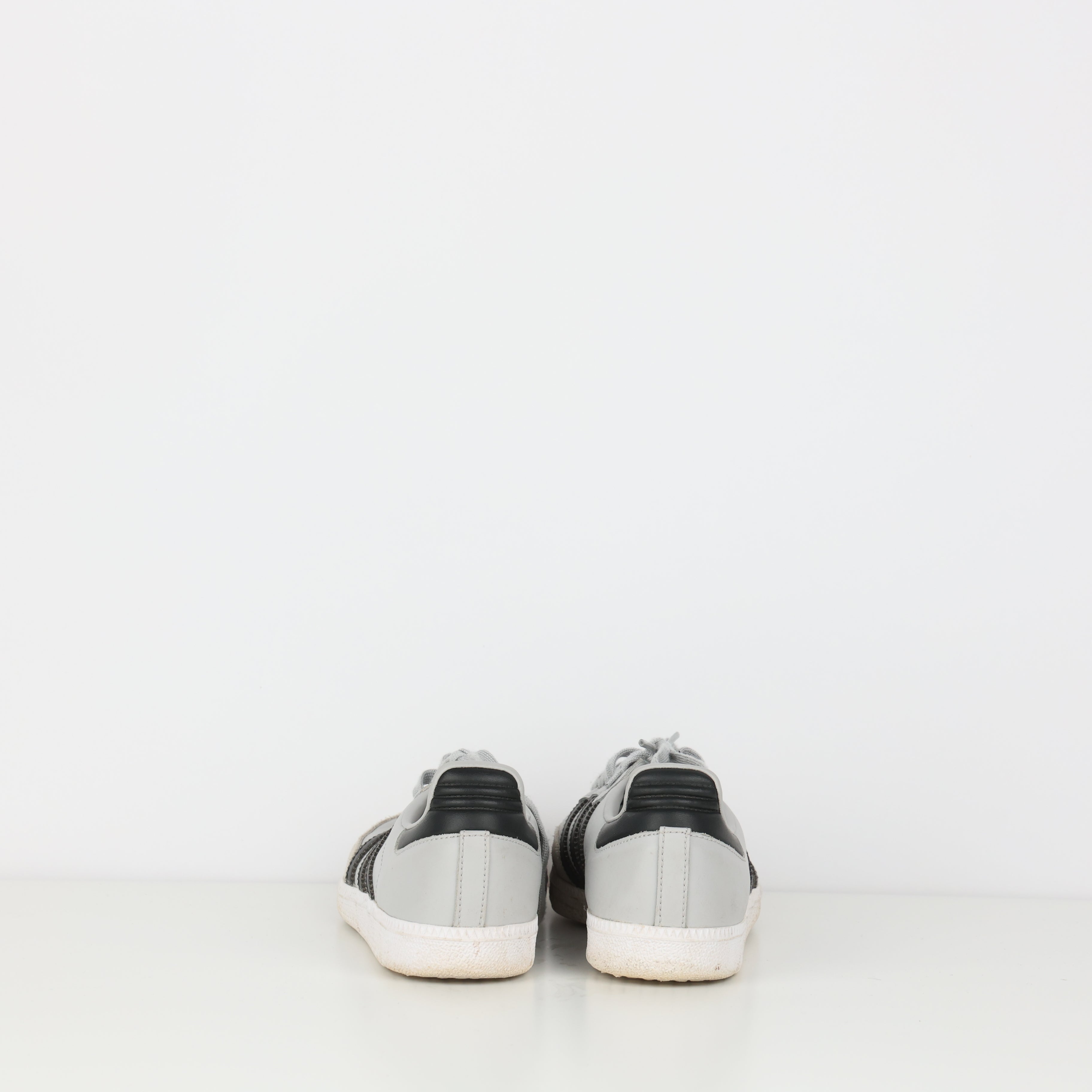 Trainers , Shoe Size 38