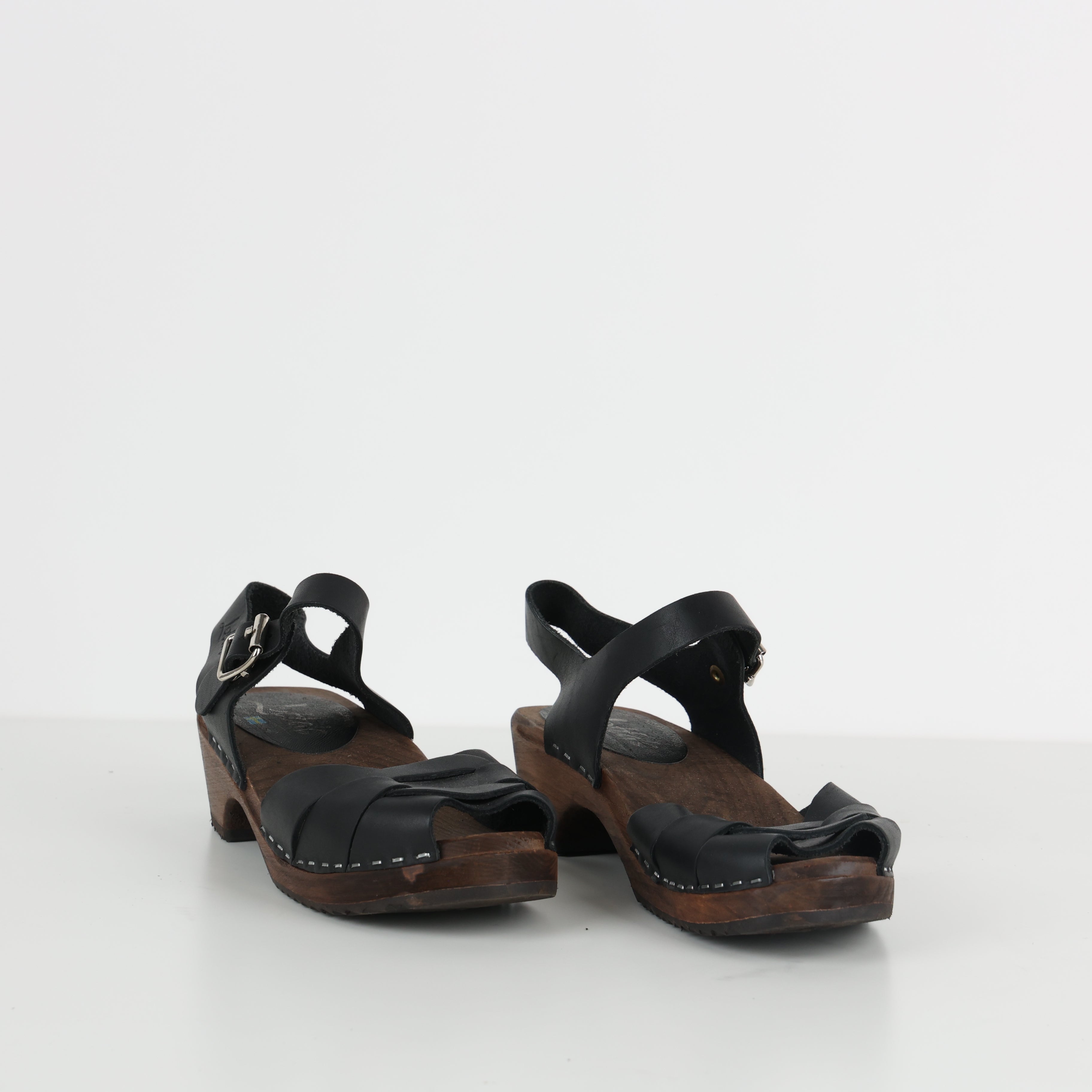 Heels , Shoe Size 37