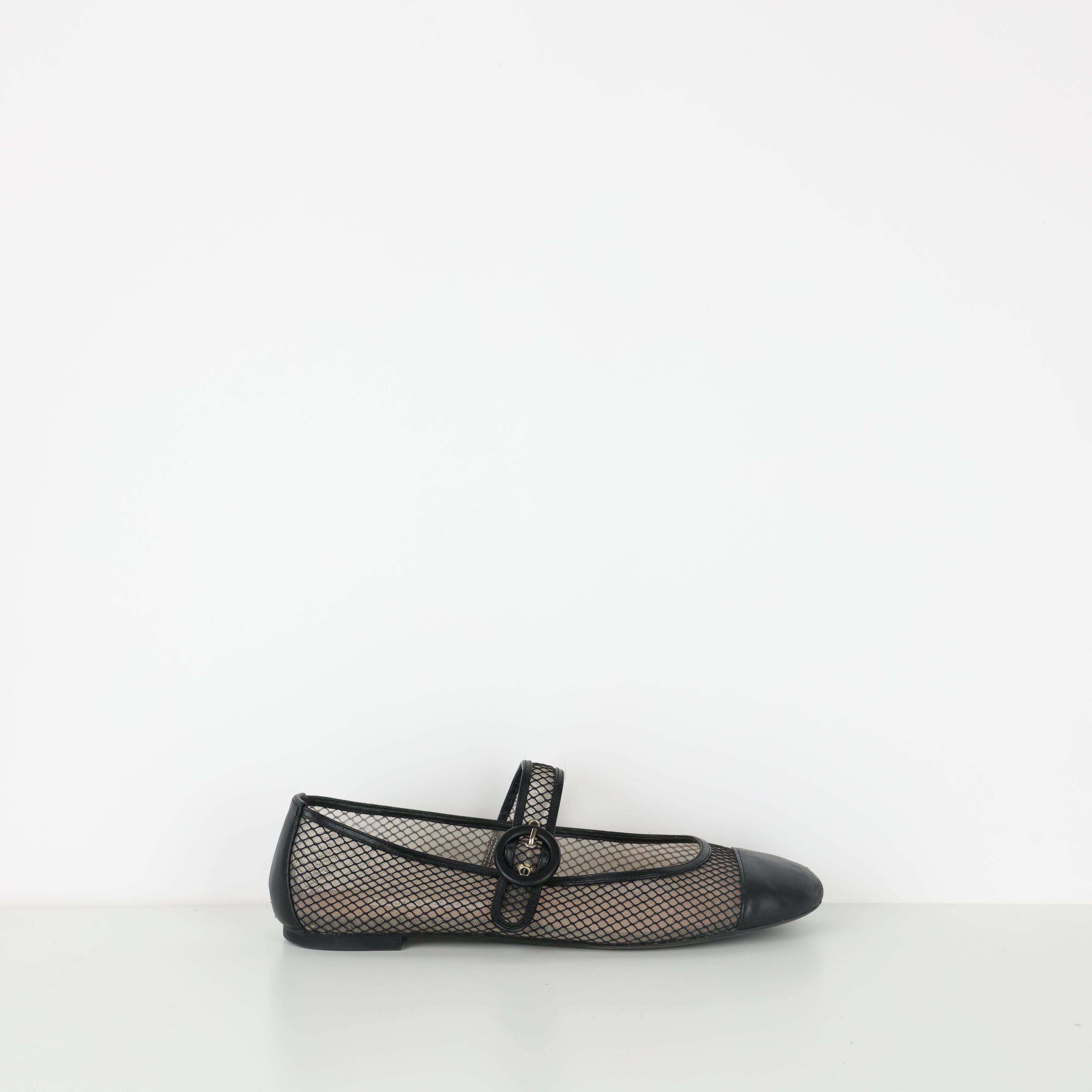 Flats , Shoe Size 38.5