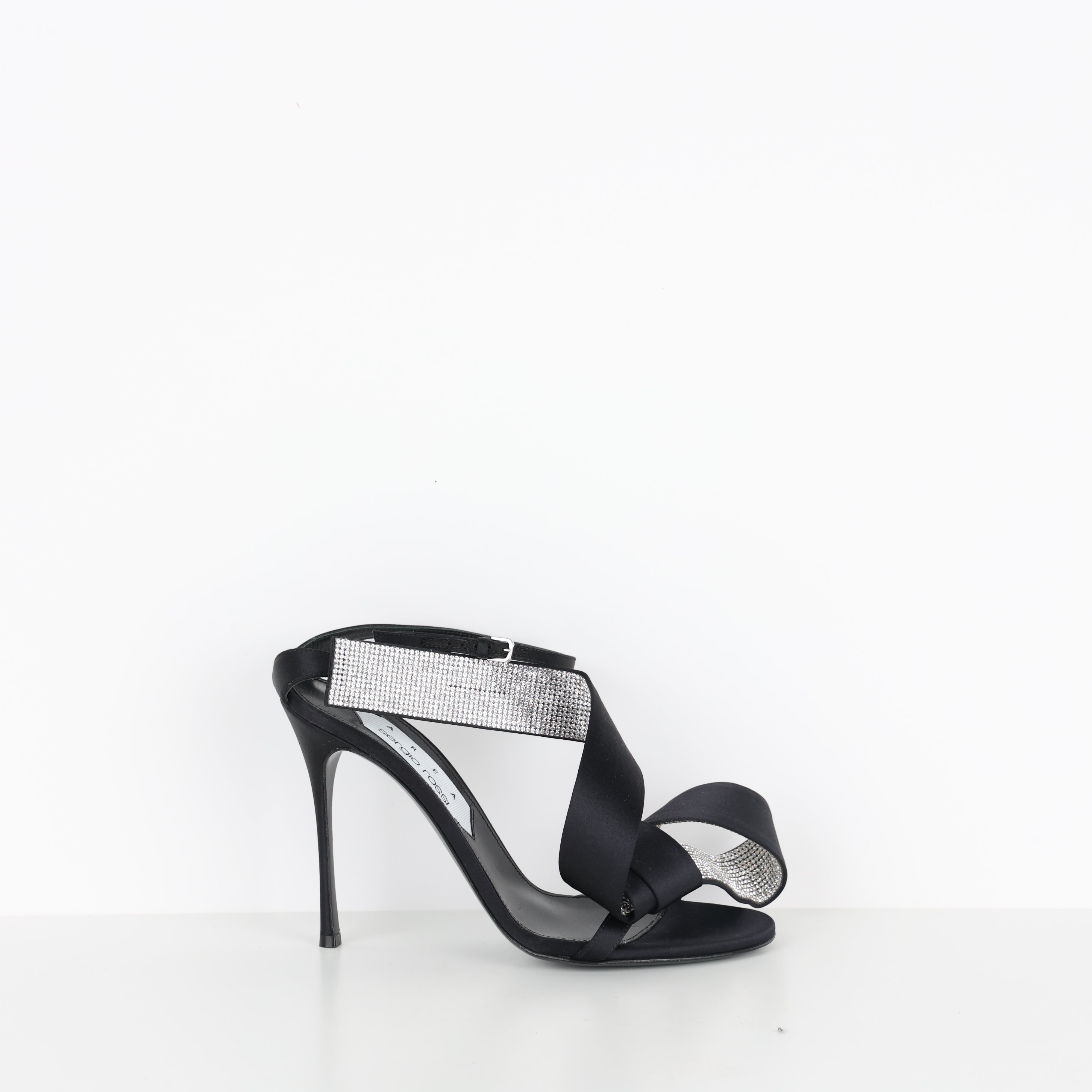 Heels , Shoe Size 39