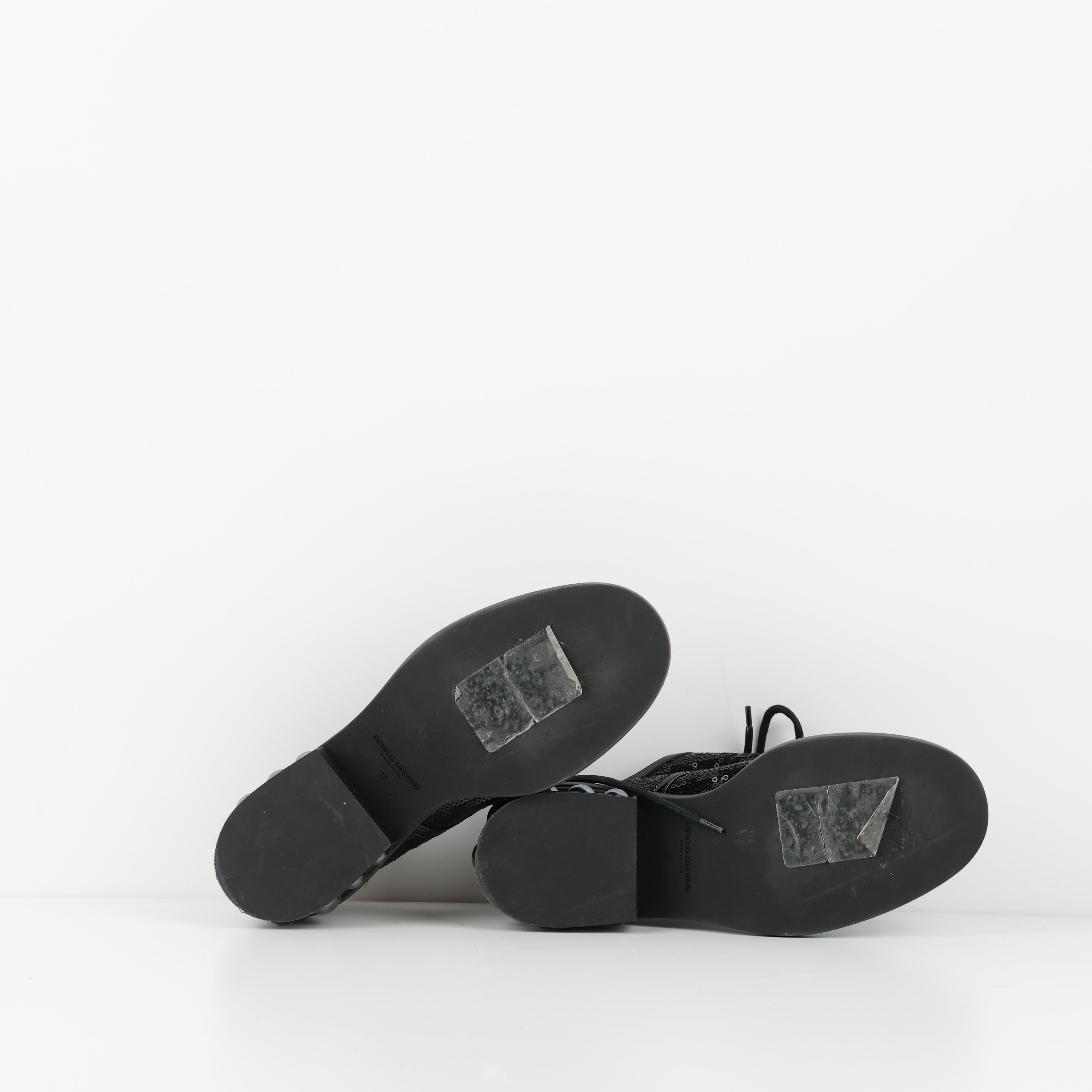 Flats , Shoe Size 37