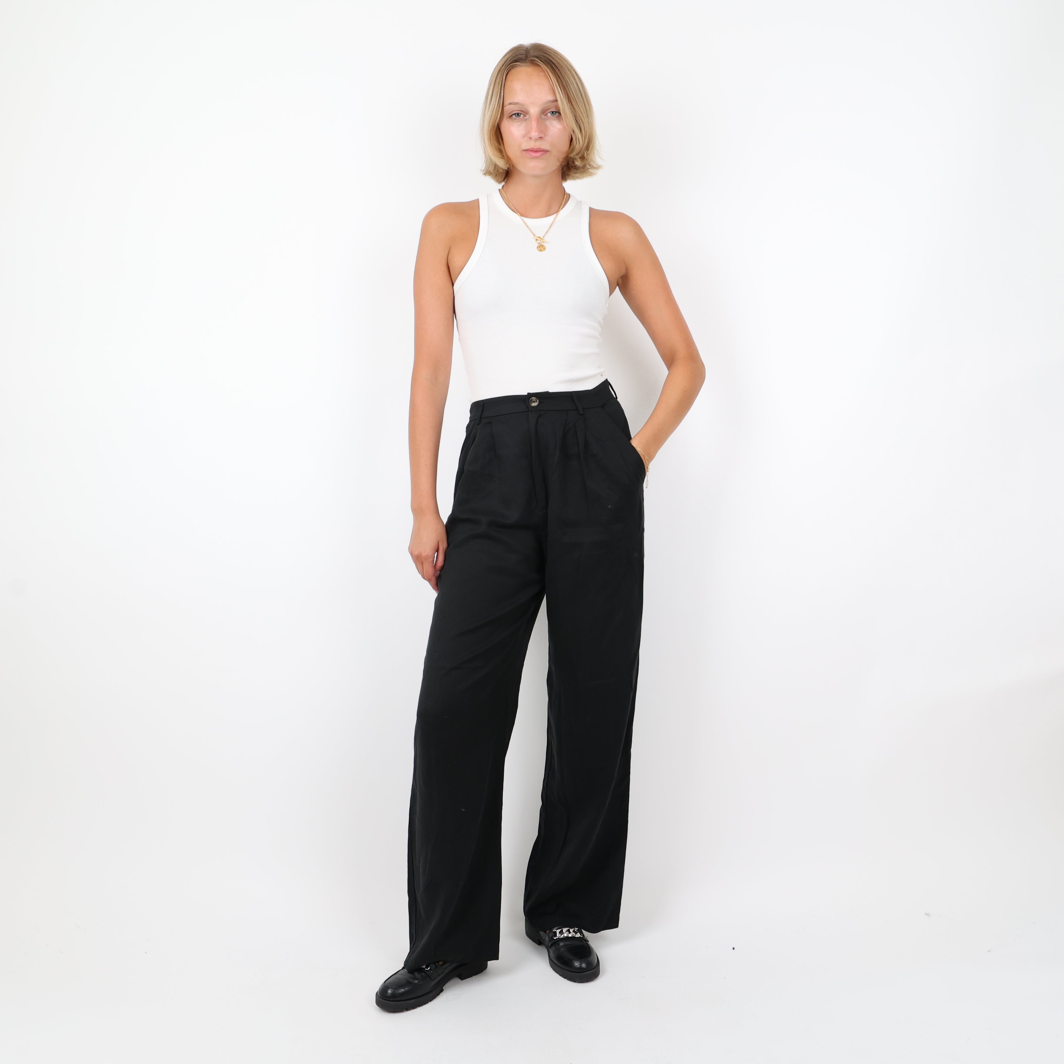 Trousers, UK Size 6