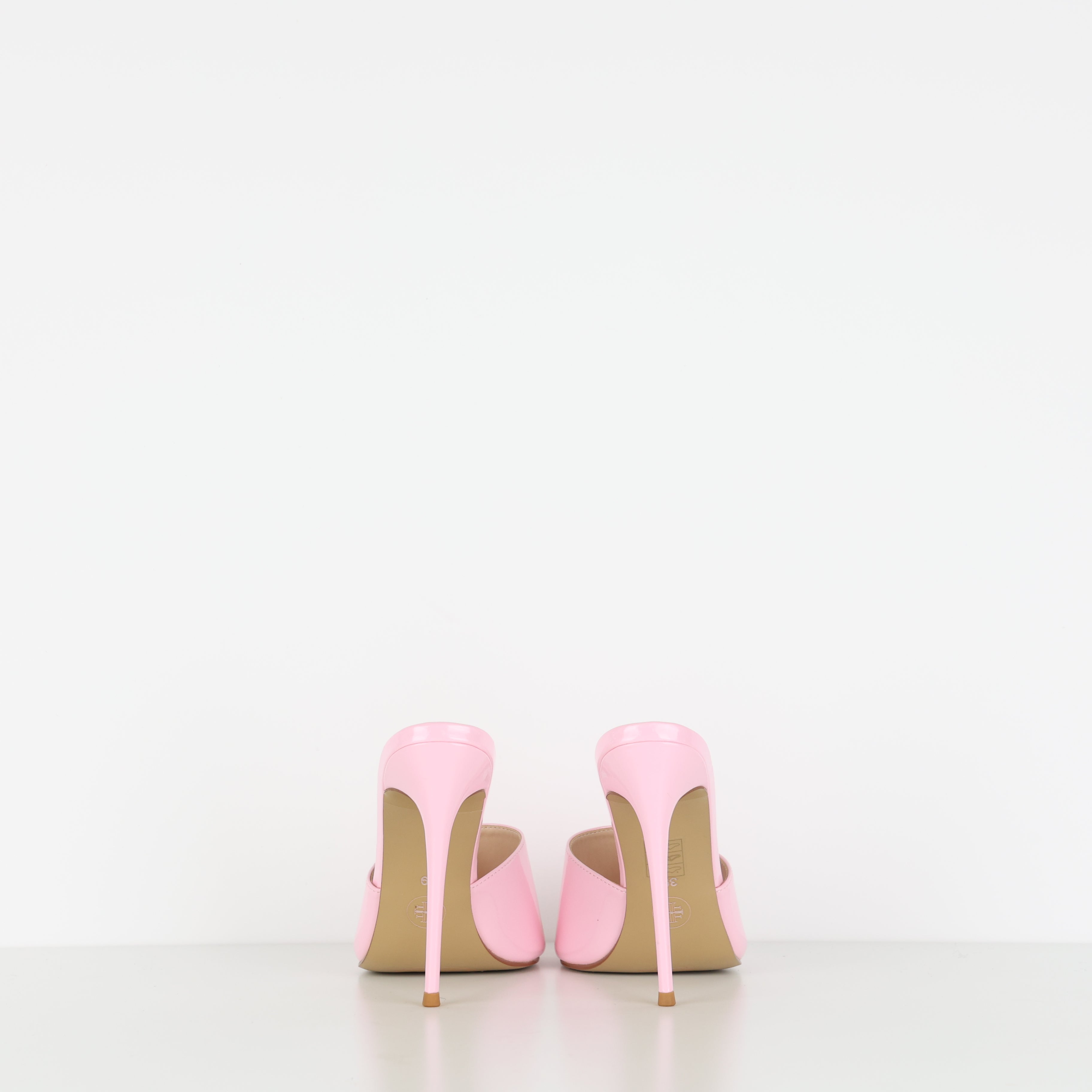 Heels , Shoe Size 39
