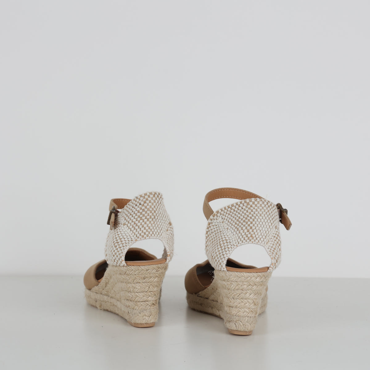 Heels , Shoe Size 39