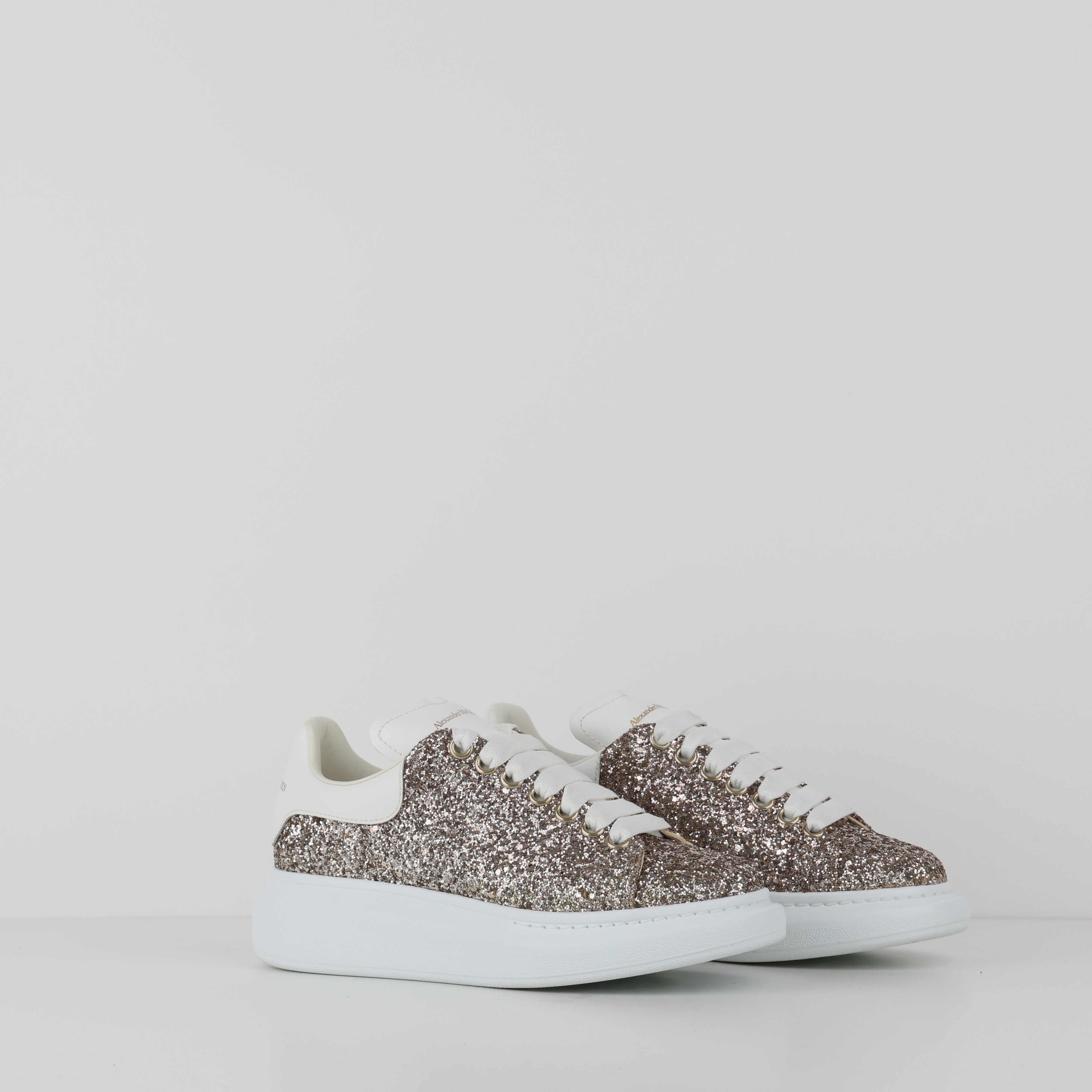 Trainers , Shoe Size 37