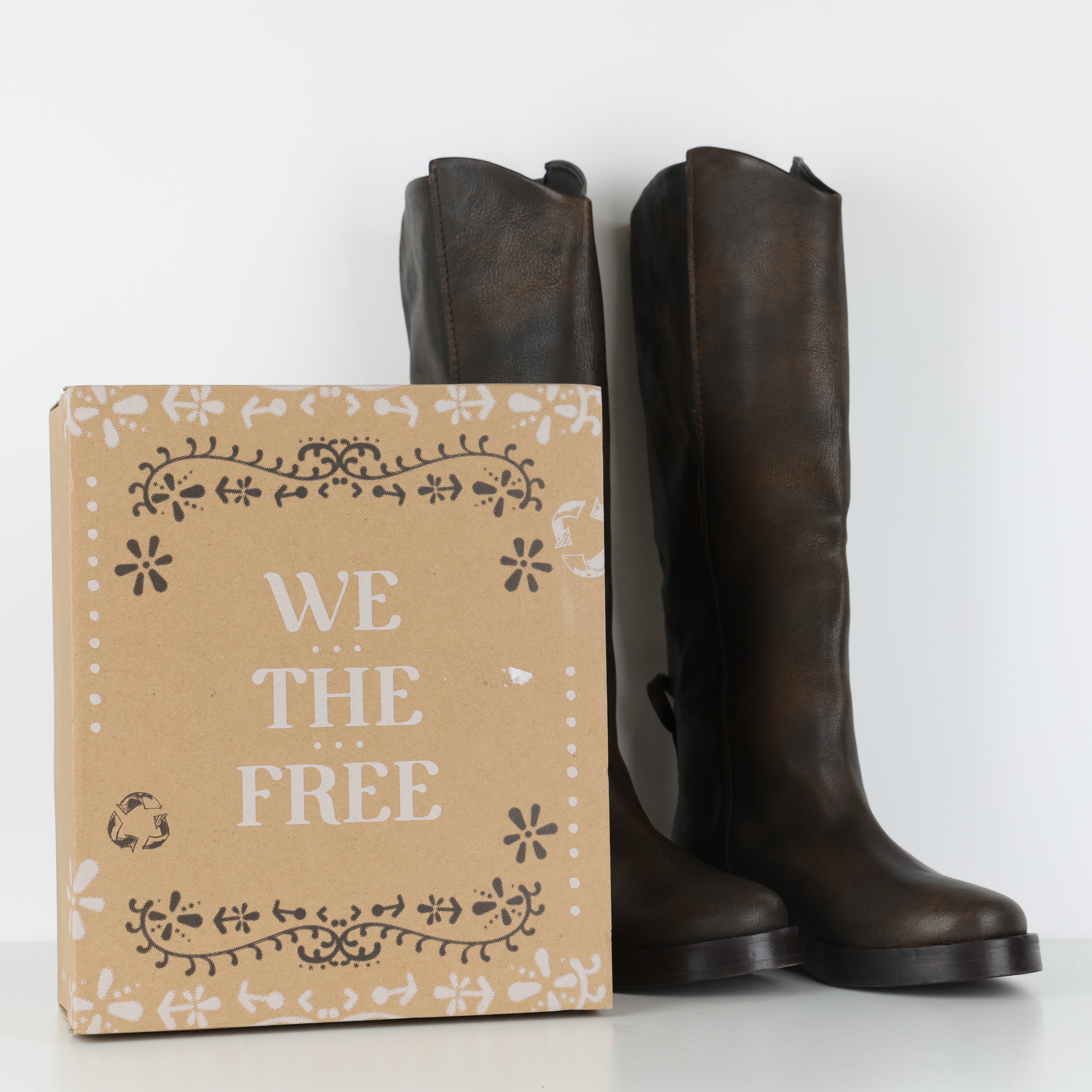 Boots , Shoe Size 39.5