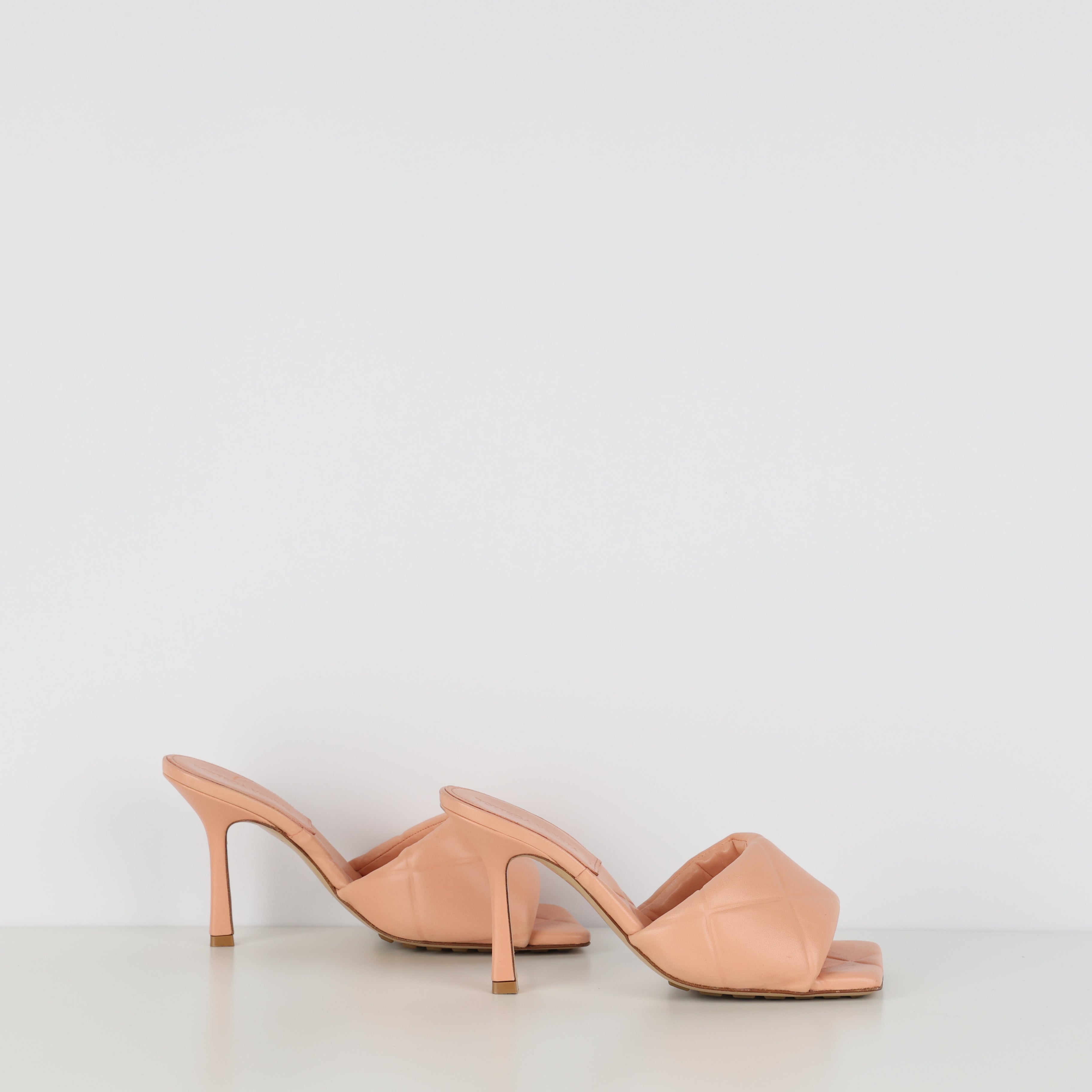 Heels , Shoe Size 37
