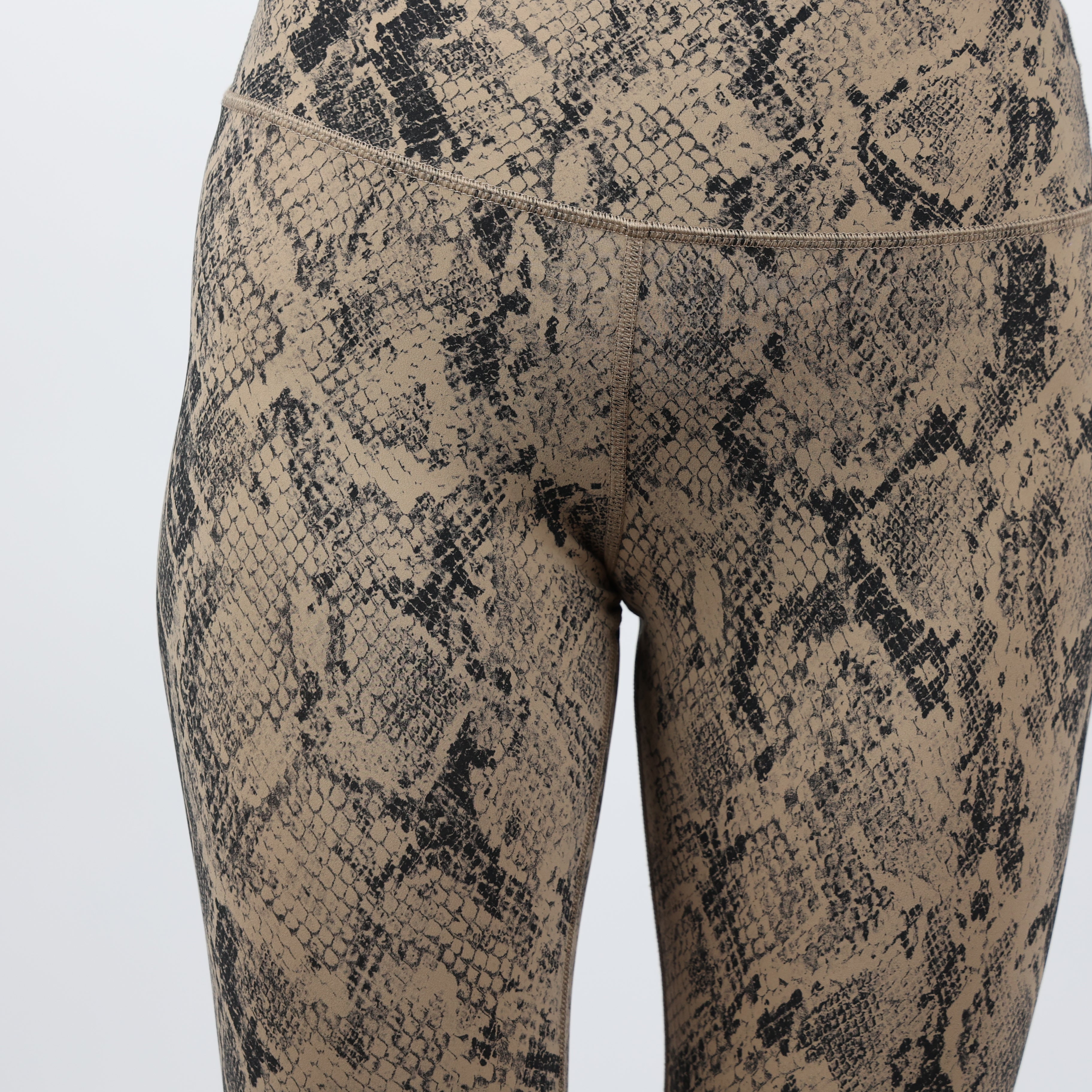 Athleisure, UK Size 6