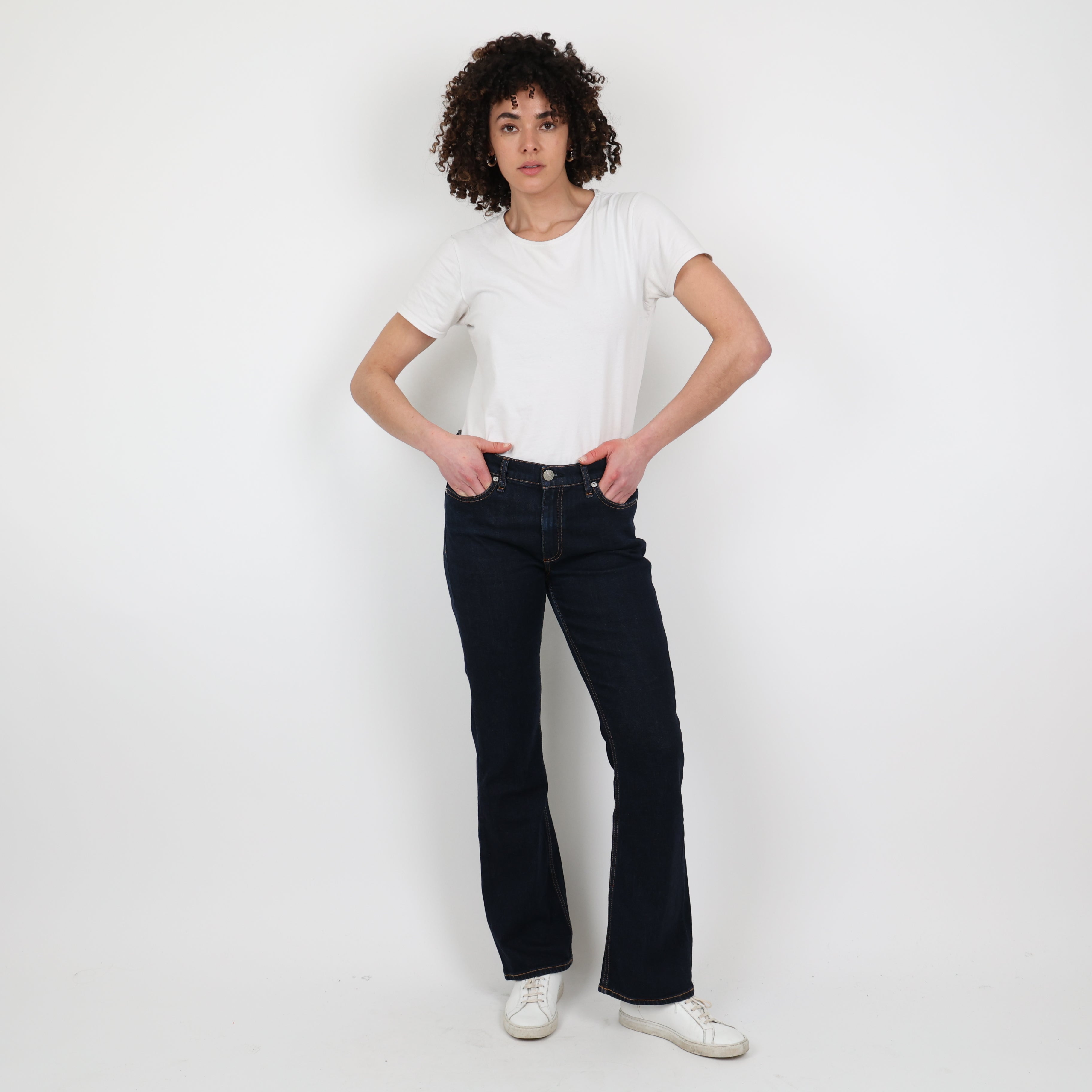 Jeans, Waist 28