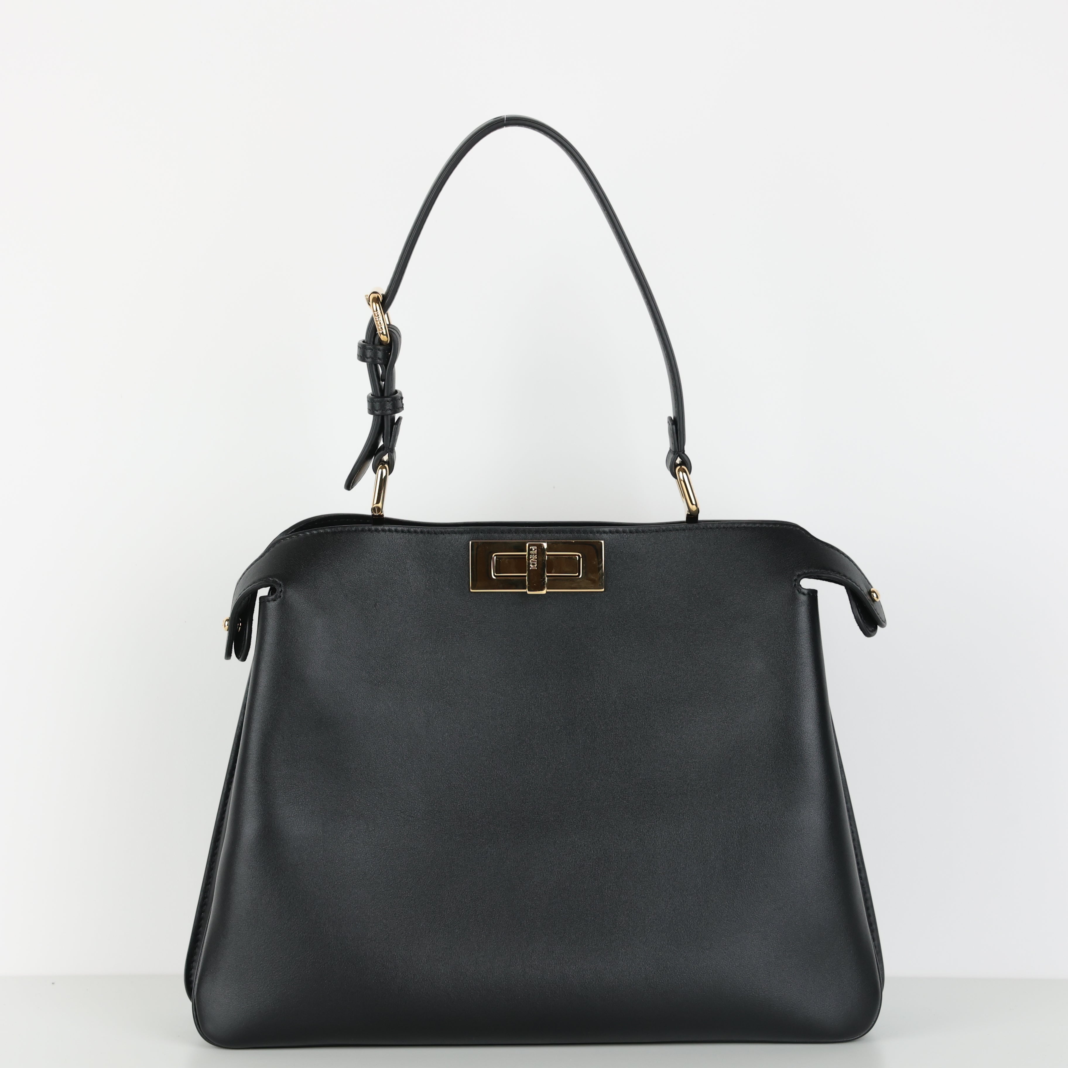 Fendi, Peekaboo Bag