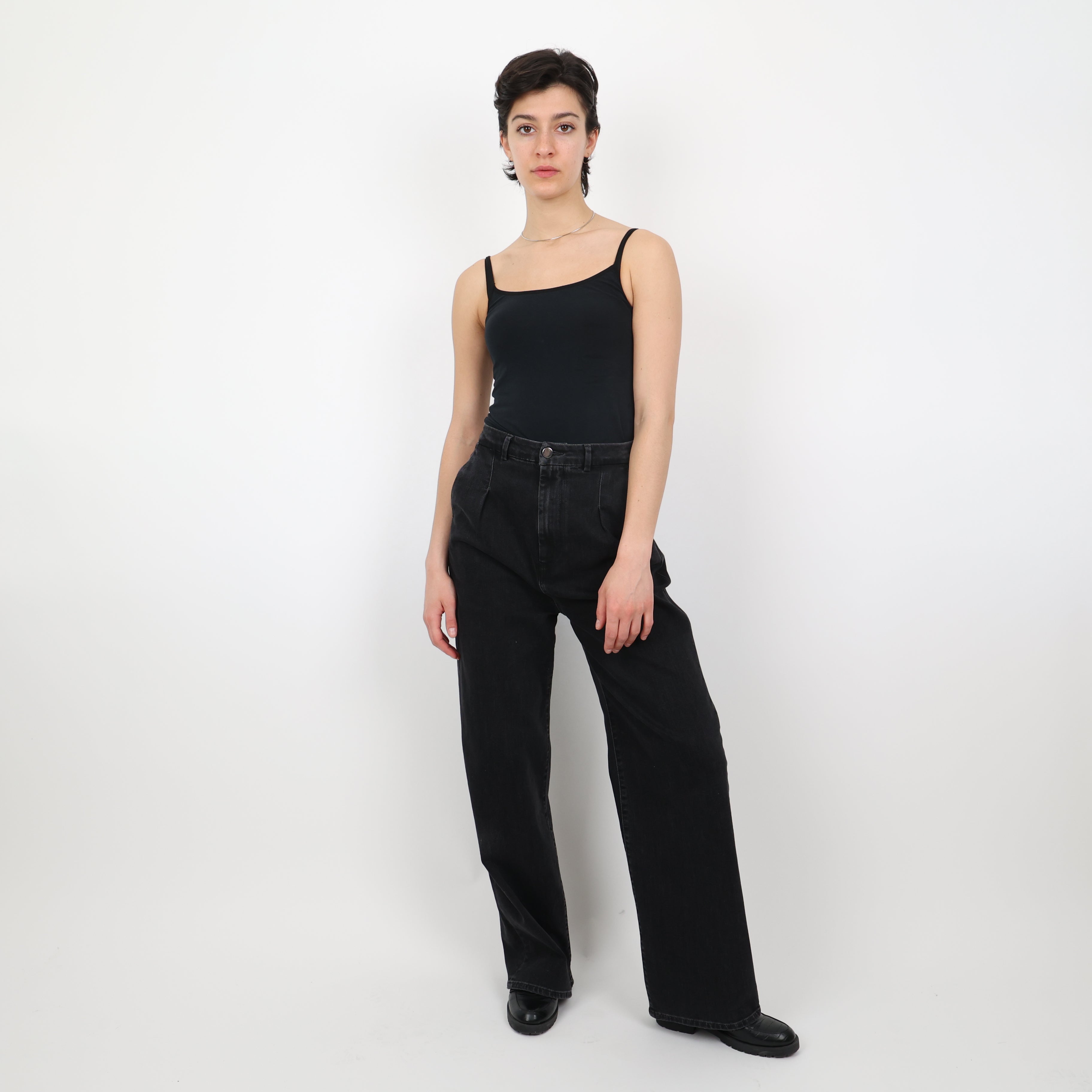Jeans, Waist 26