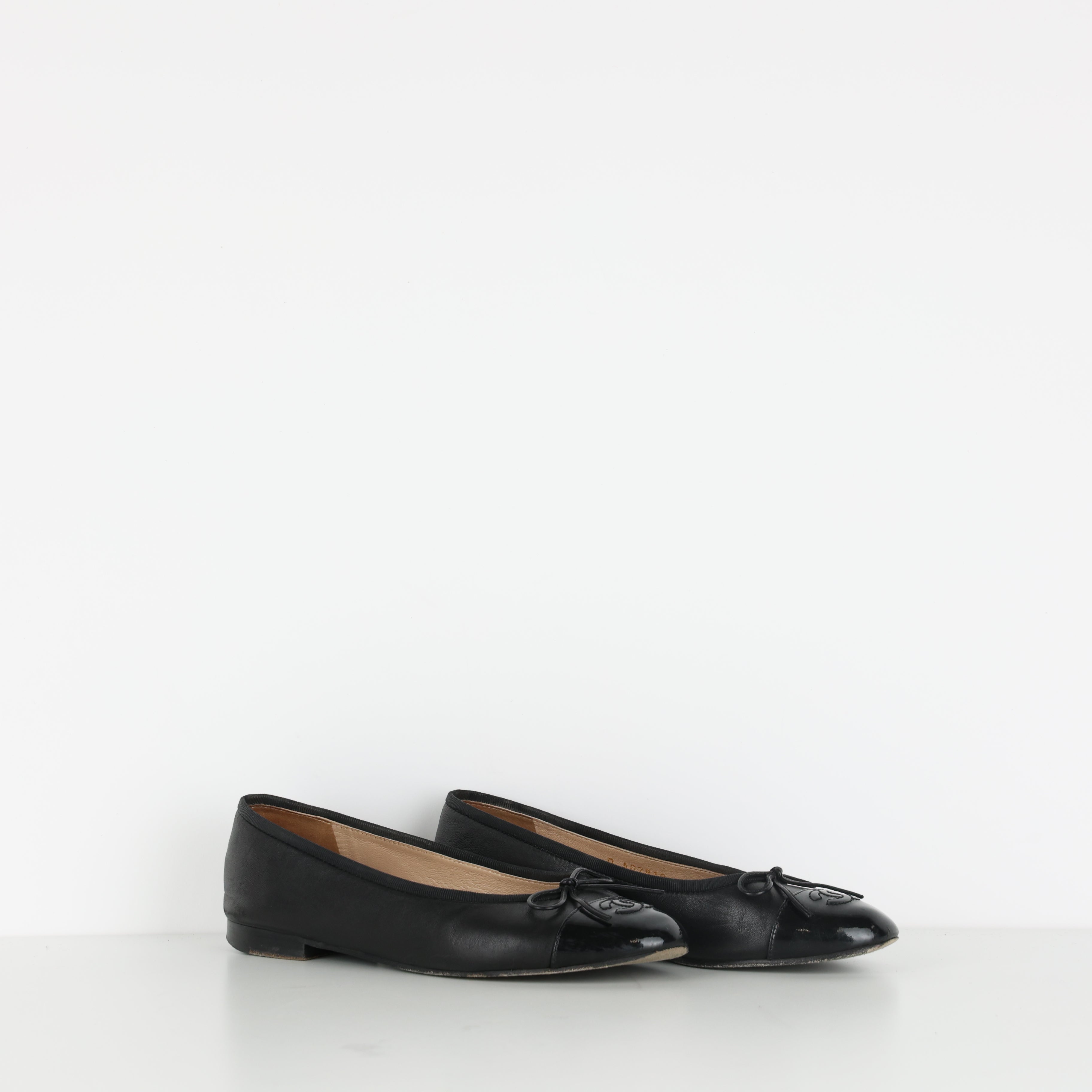 Flats , Shoe Size 37.5