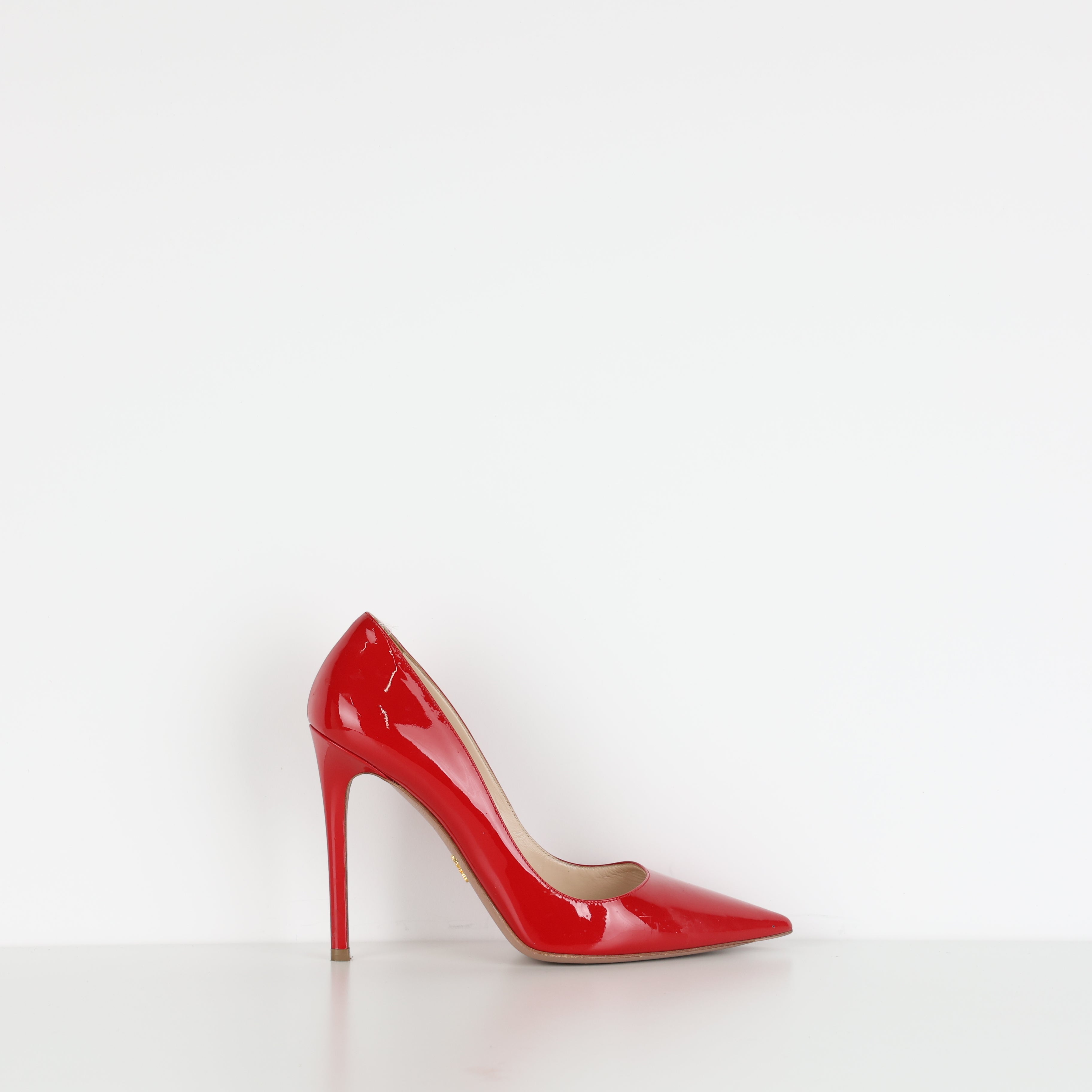 Heels , Shoe Size 39