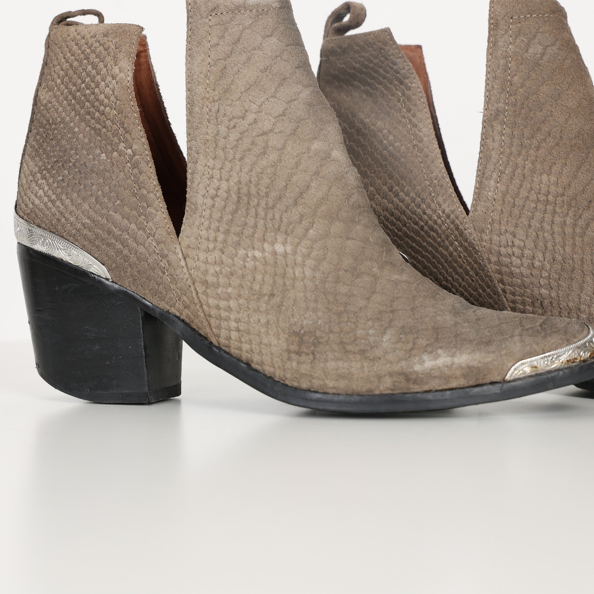 Boots, Shoe Size 40