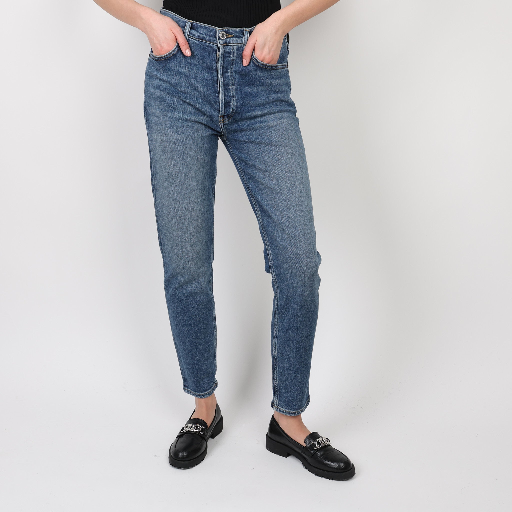 Jeans, Waist 28