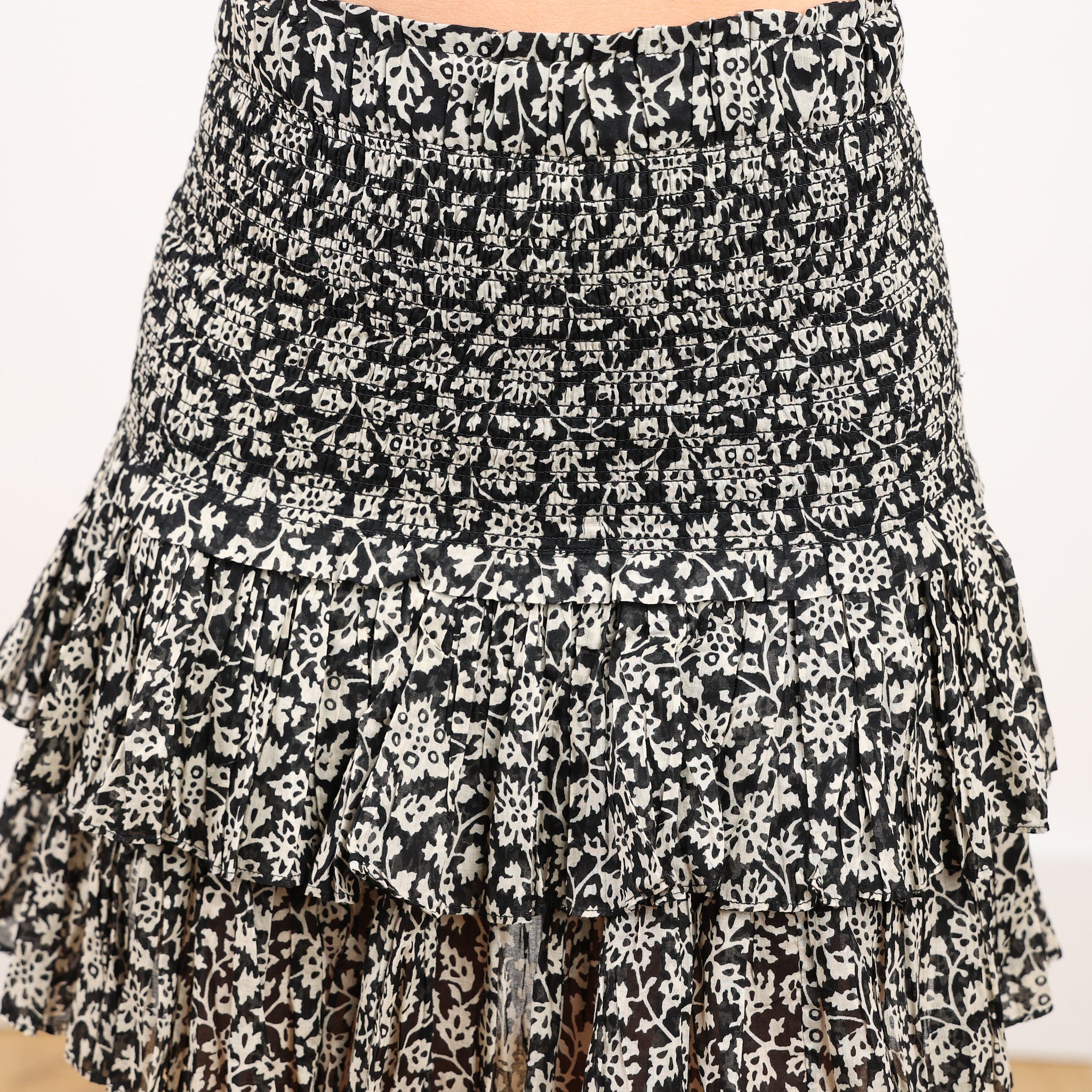 Skirt, UK Size 6