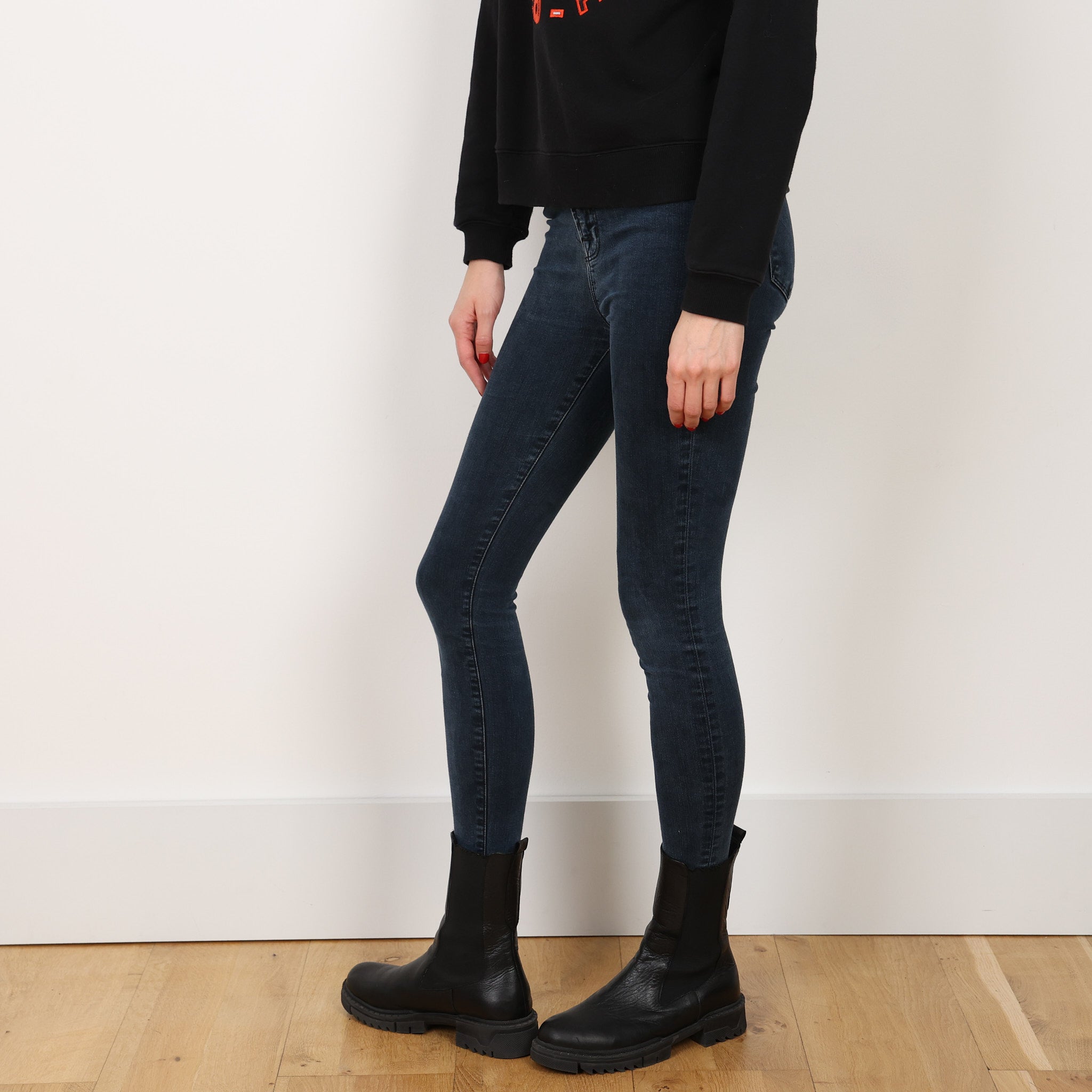 Jeans, Waist 26