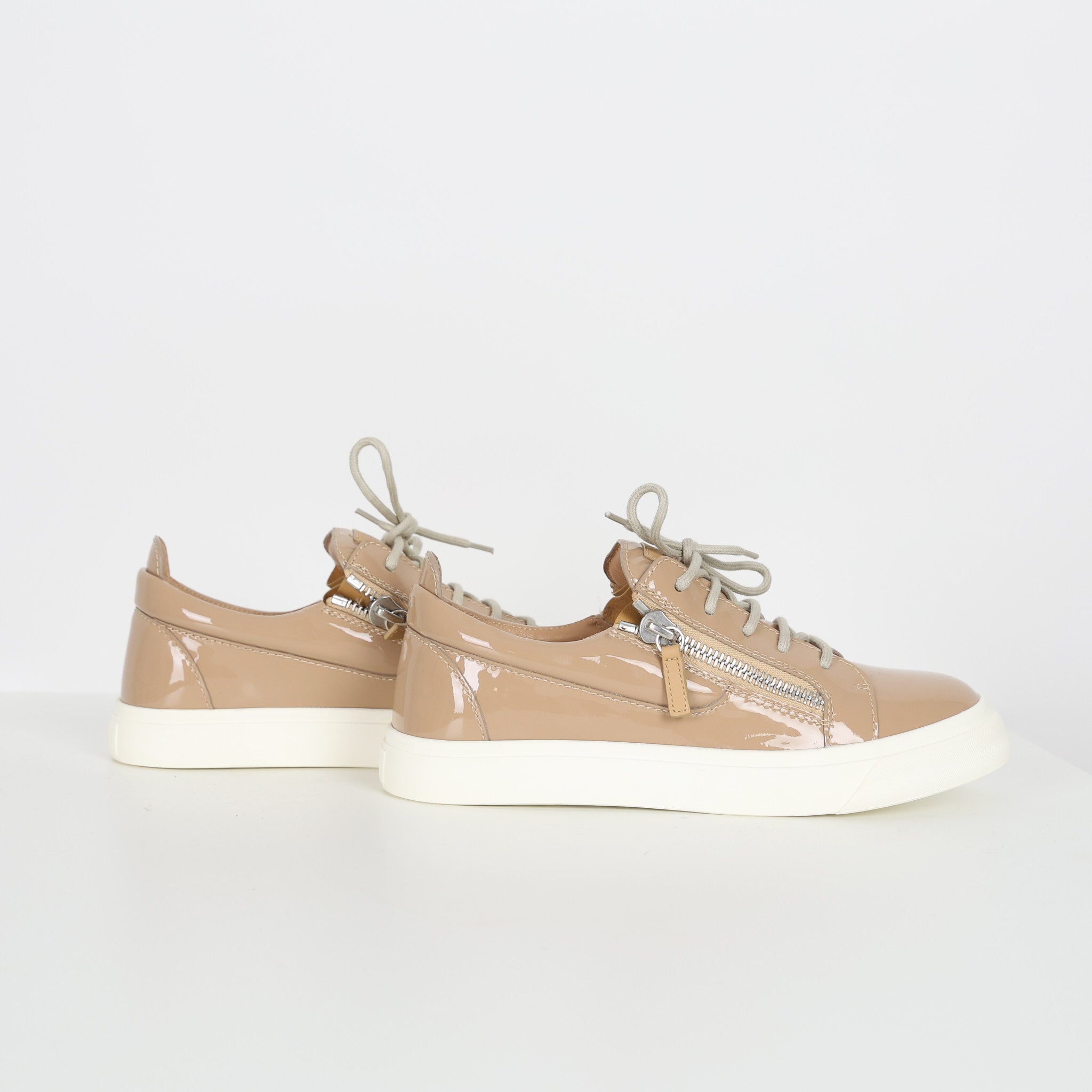 Shoes, Shoe Size 39