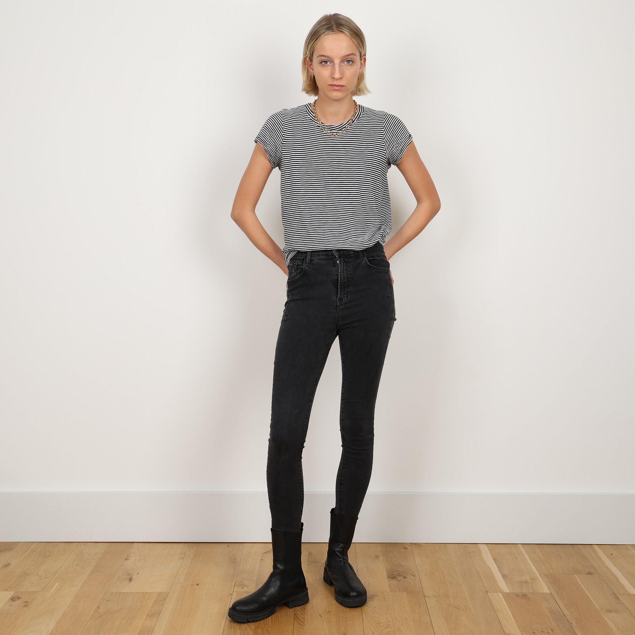 Jeans, Waist 25