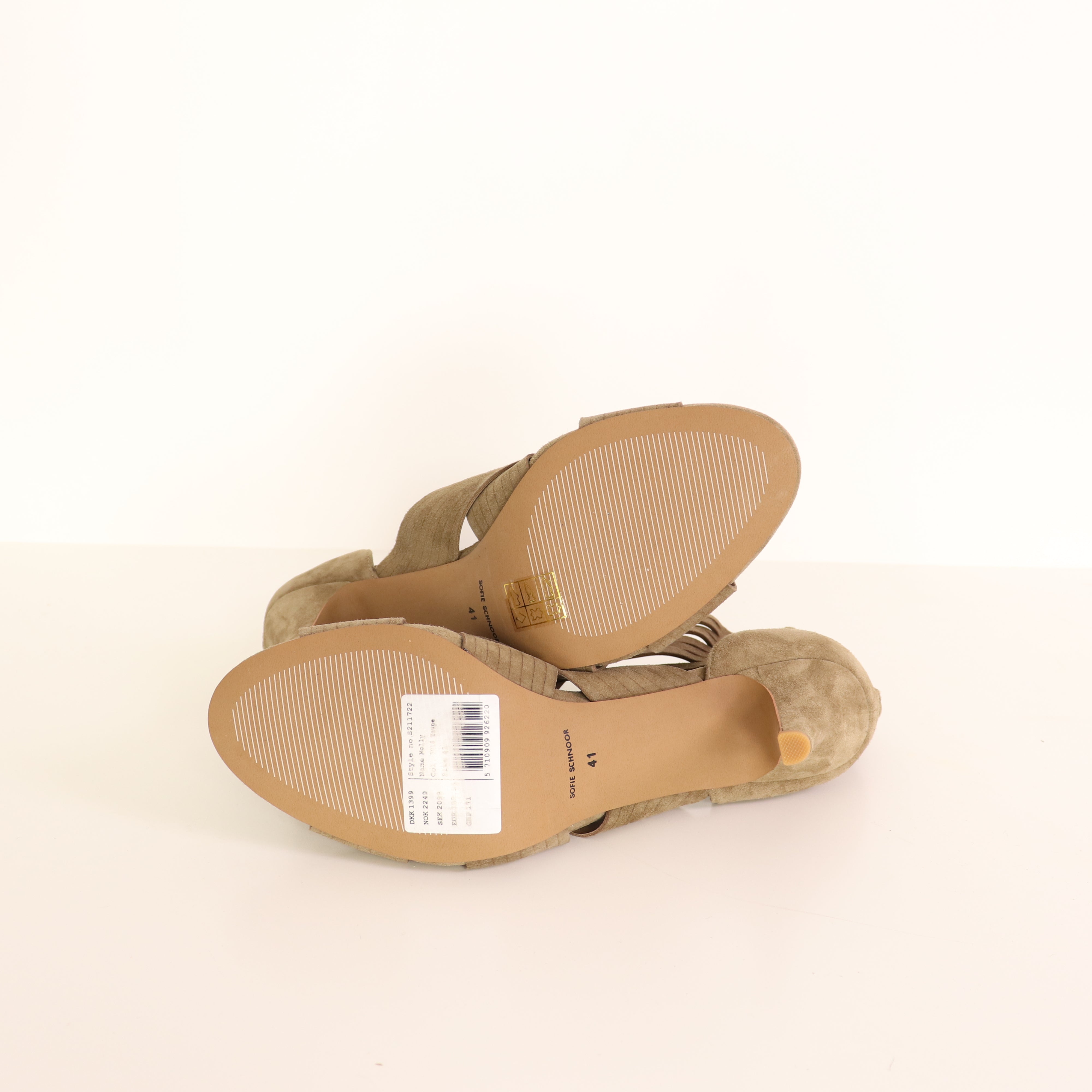 Shoes, 8