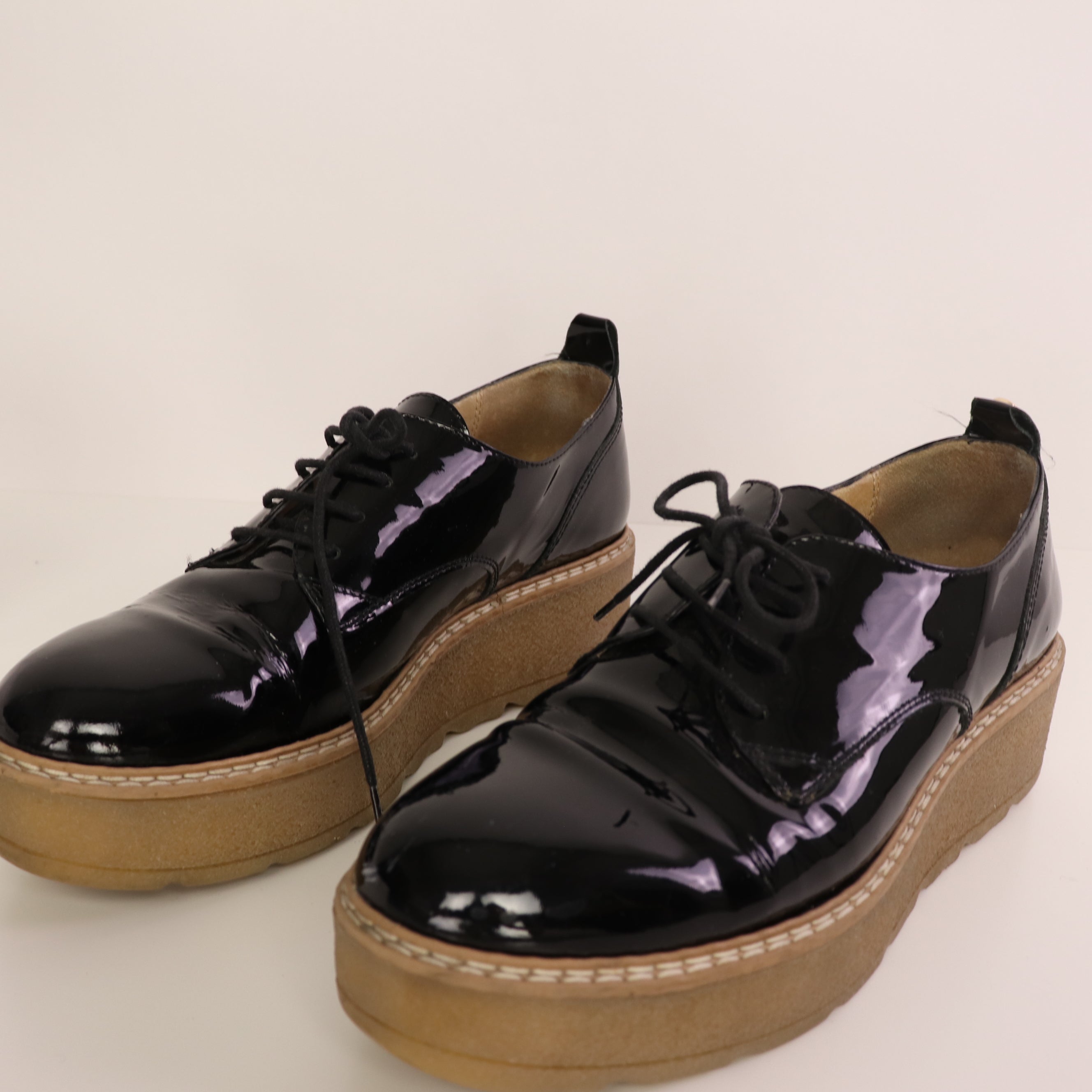 Shoes, Size 40