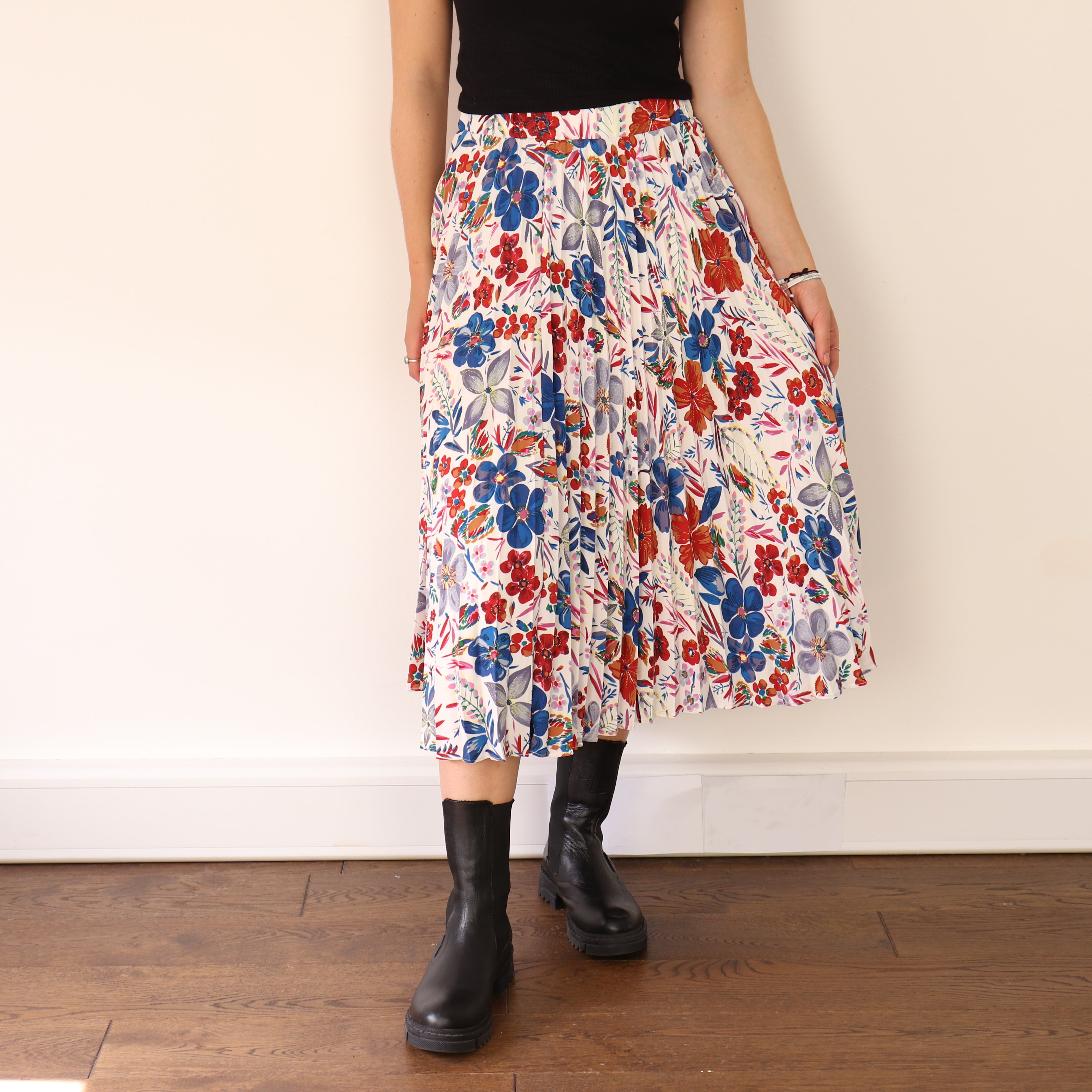 Skirt, UK Size 10