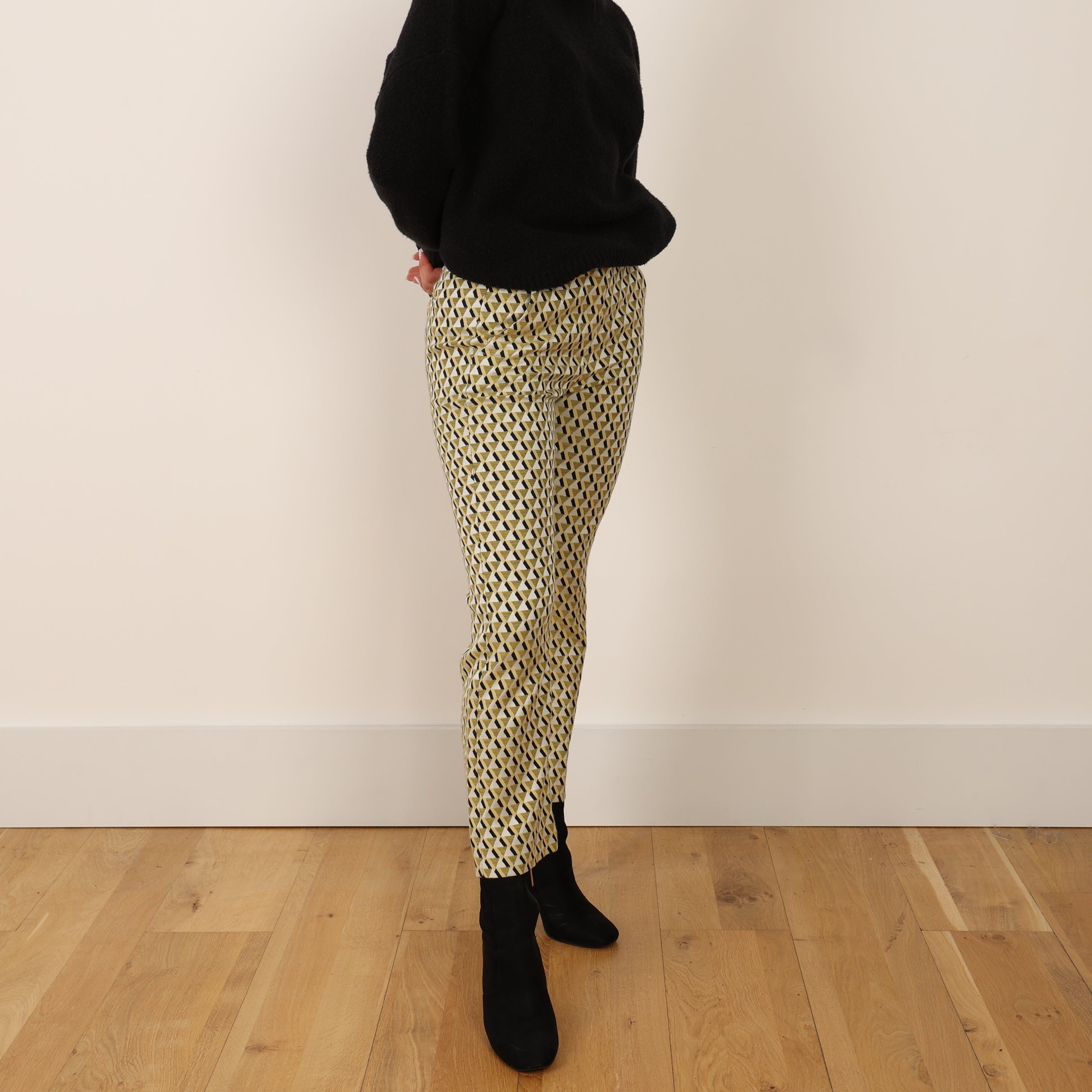 Trousers, UK Size 6
