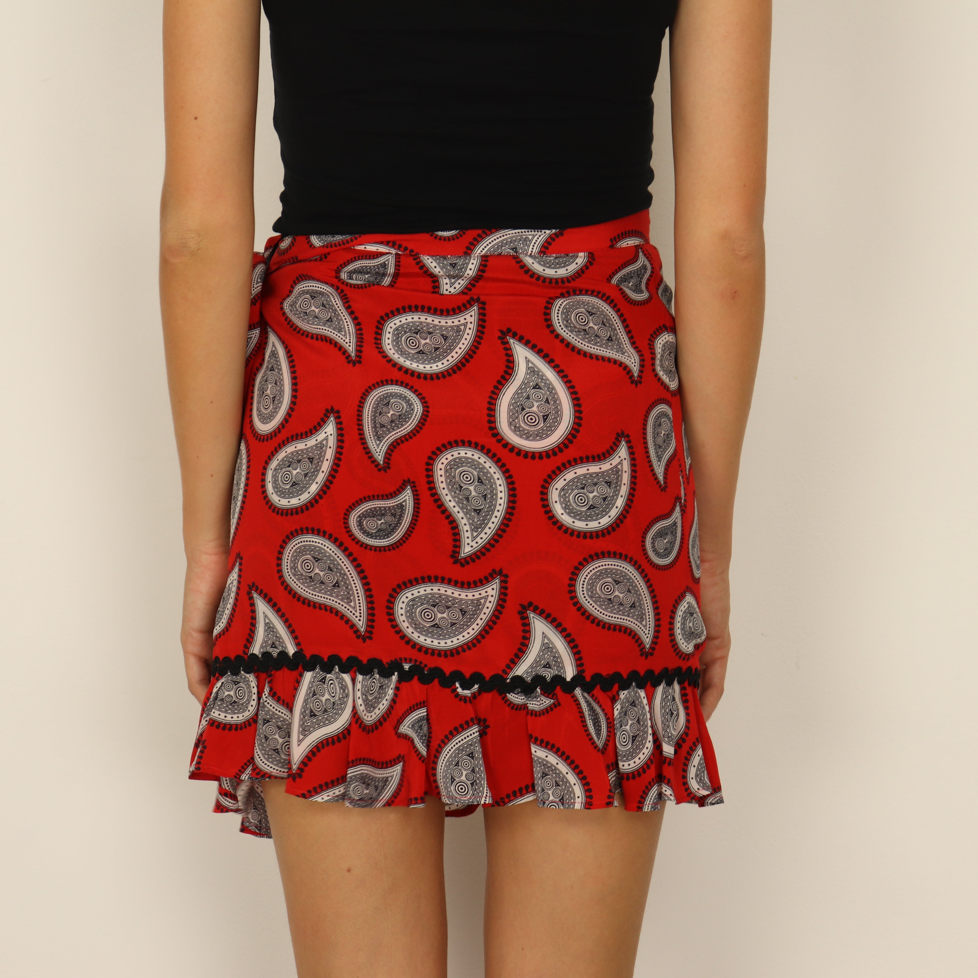 Skirt, UK Size 6