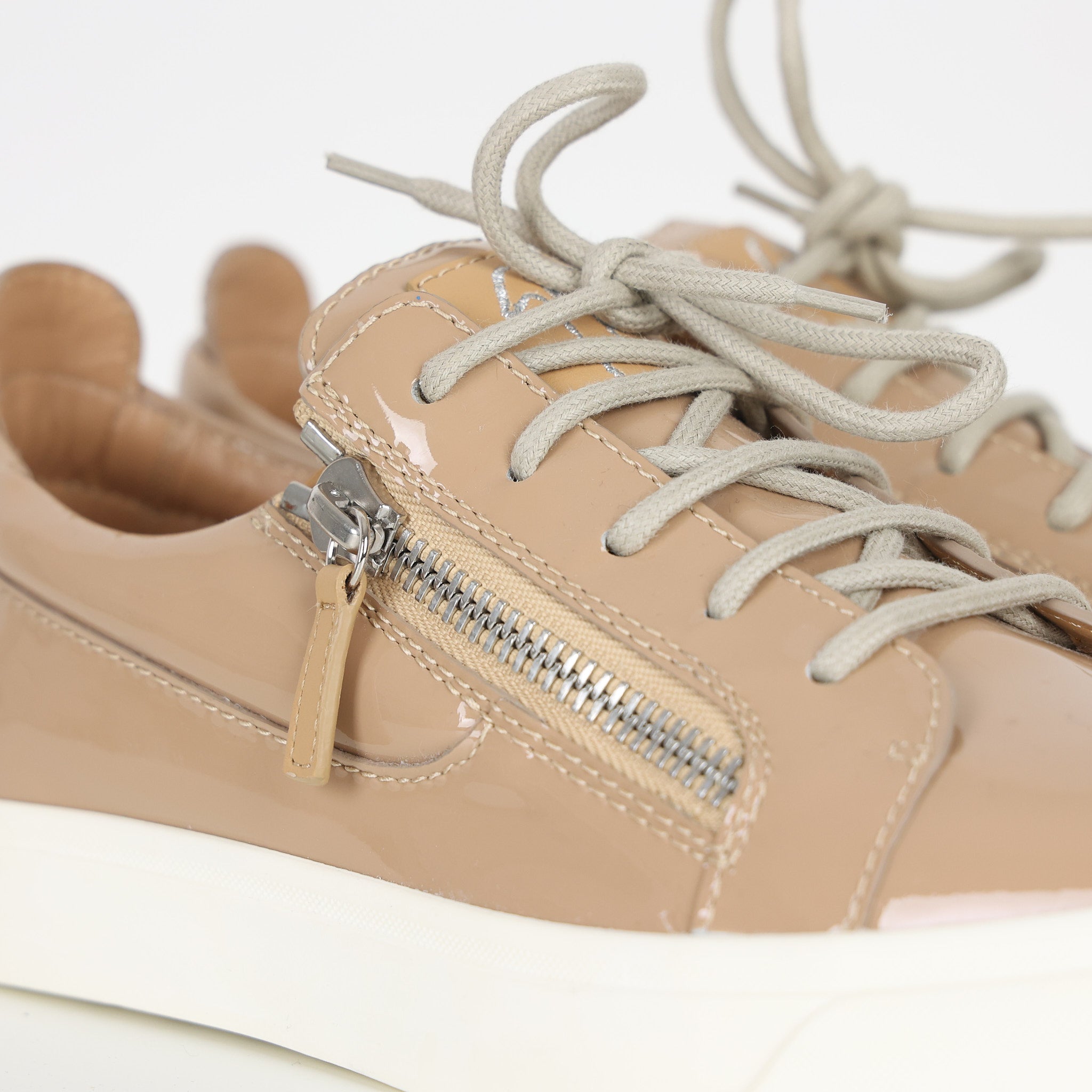 Shoes, Shoe Size 39