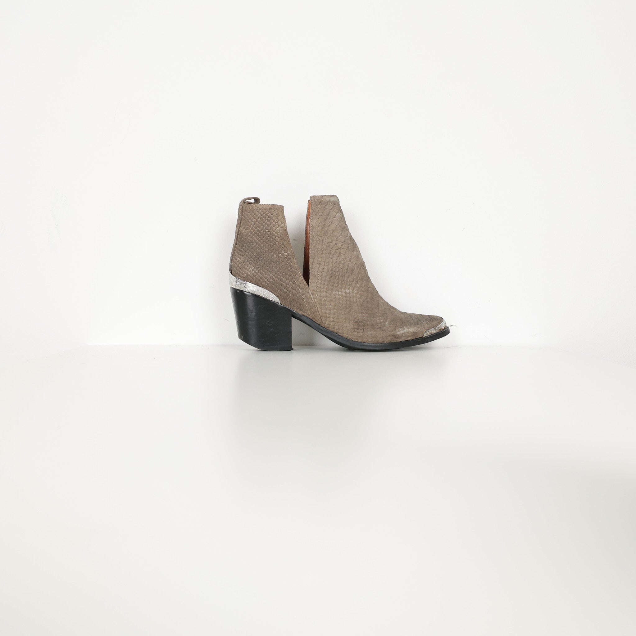 Boots, Shoe Size 40