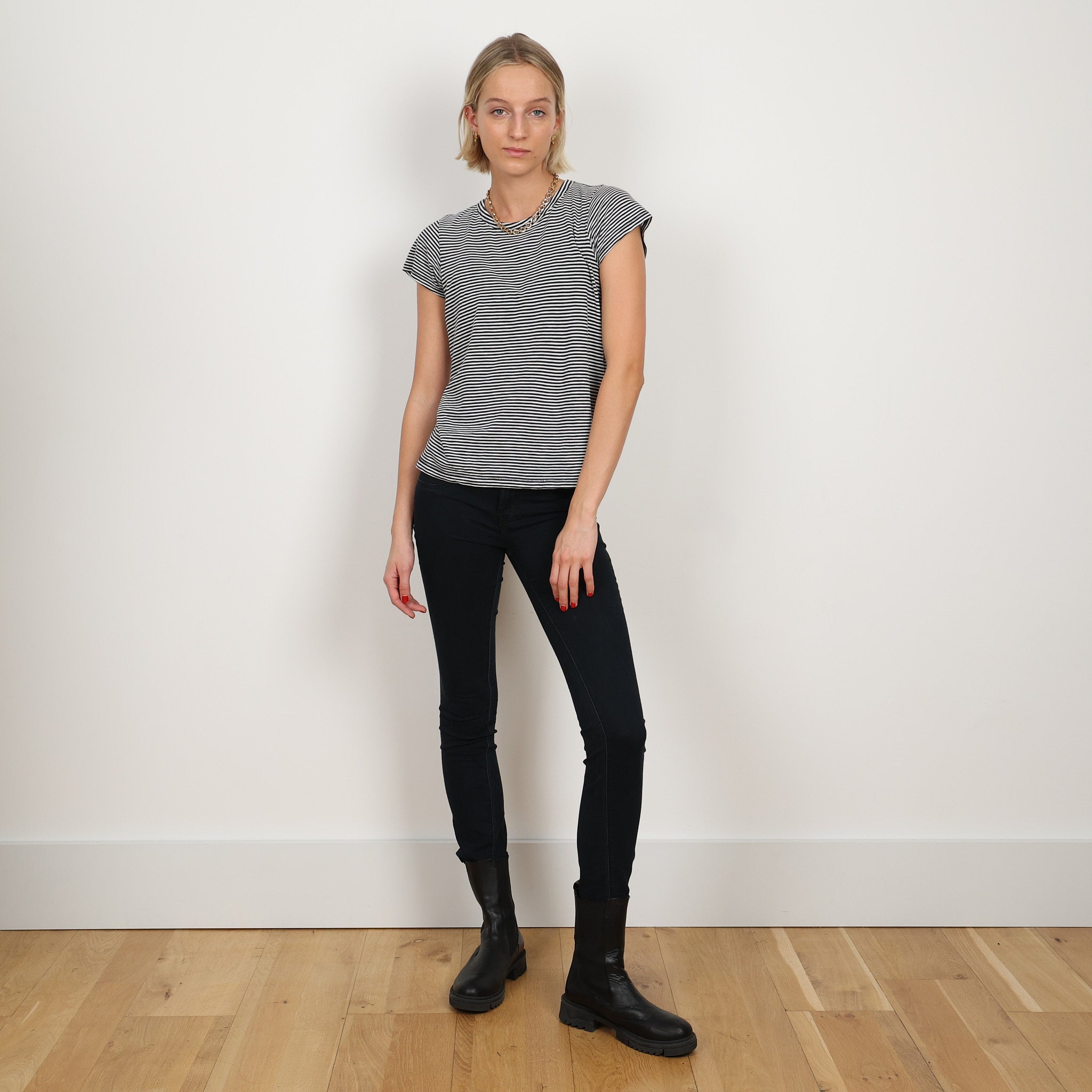 Jeans, Waist 26