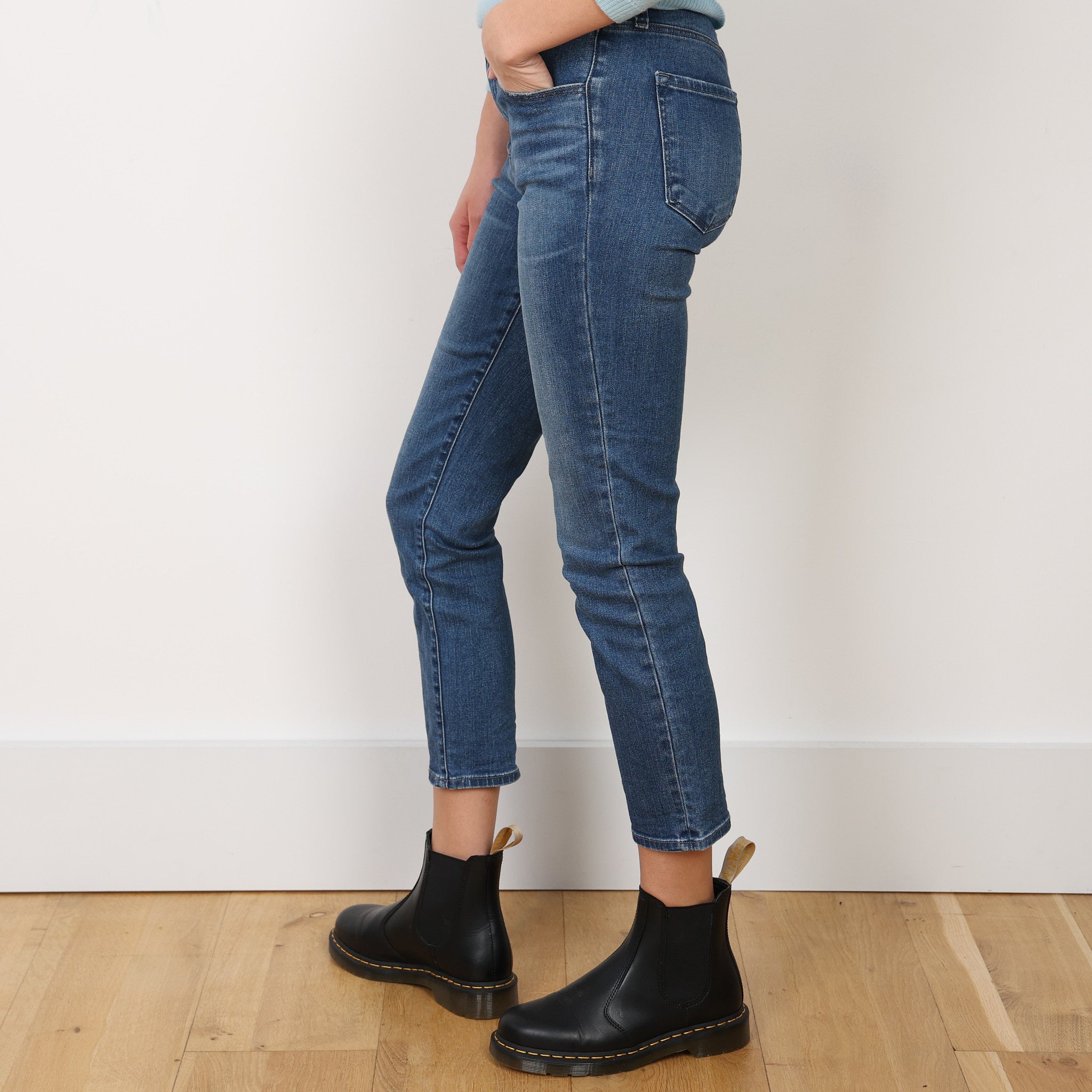 Jeans, Waist 25