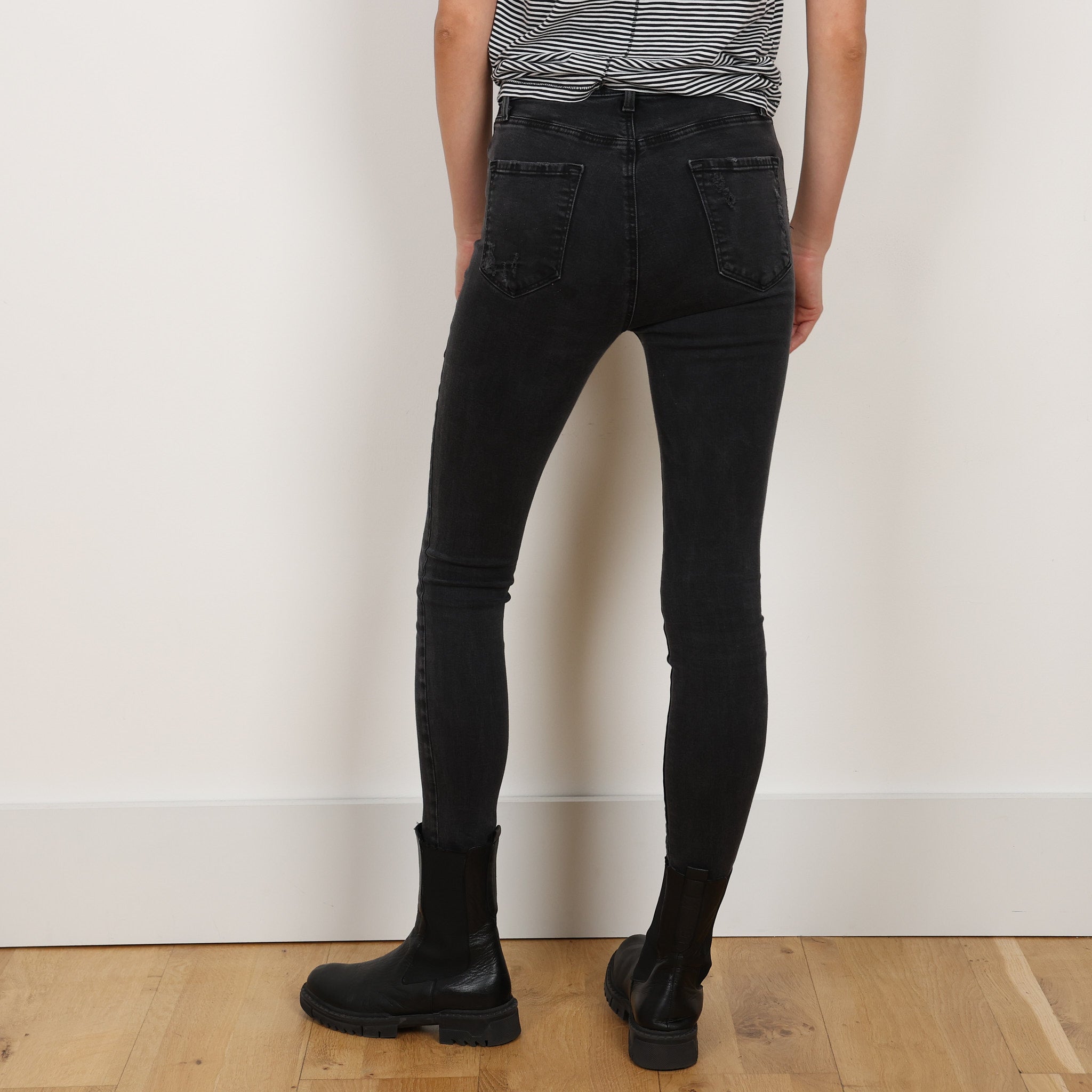 Jeans, Waist 25