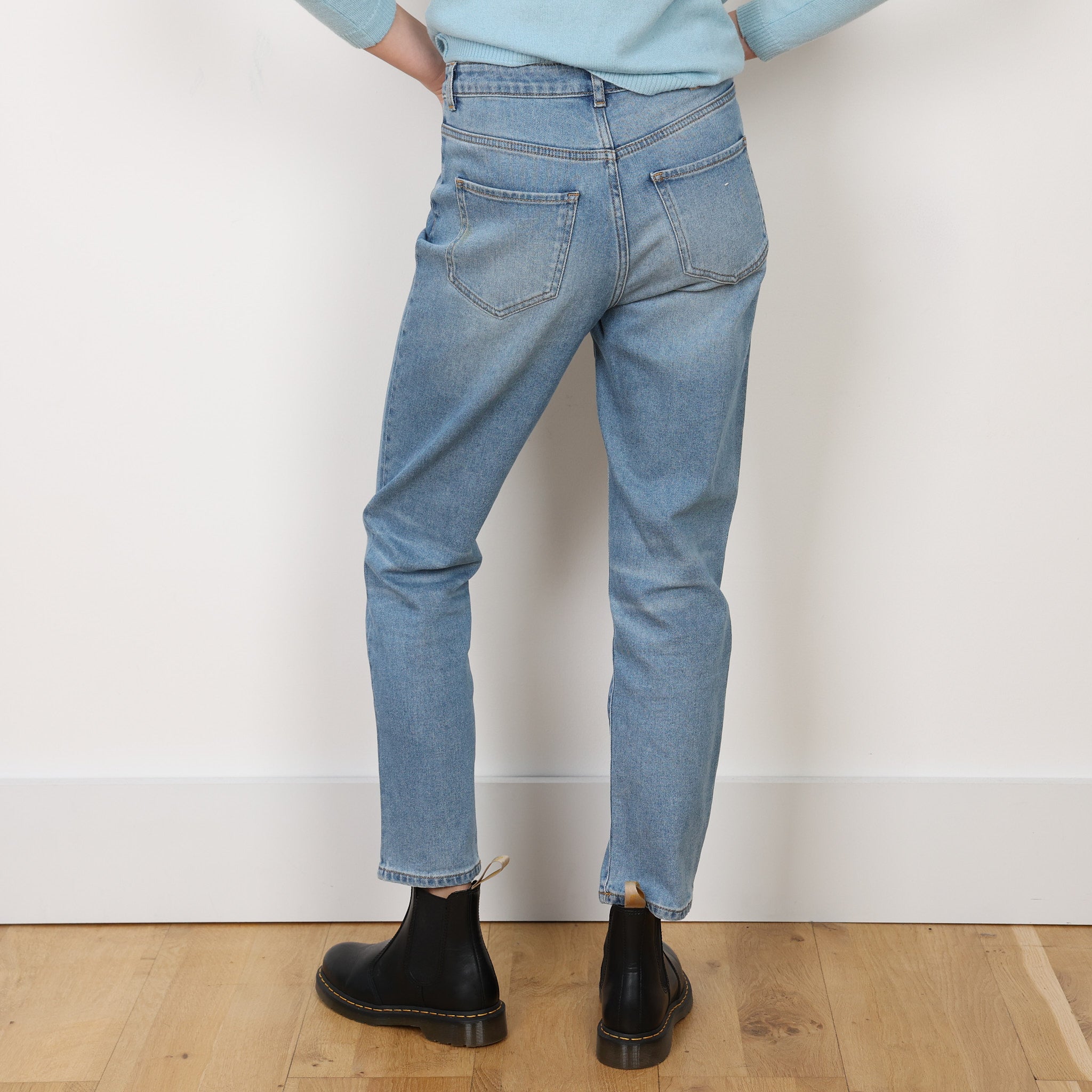 Jeans, Waist 26