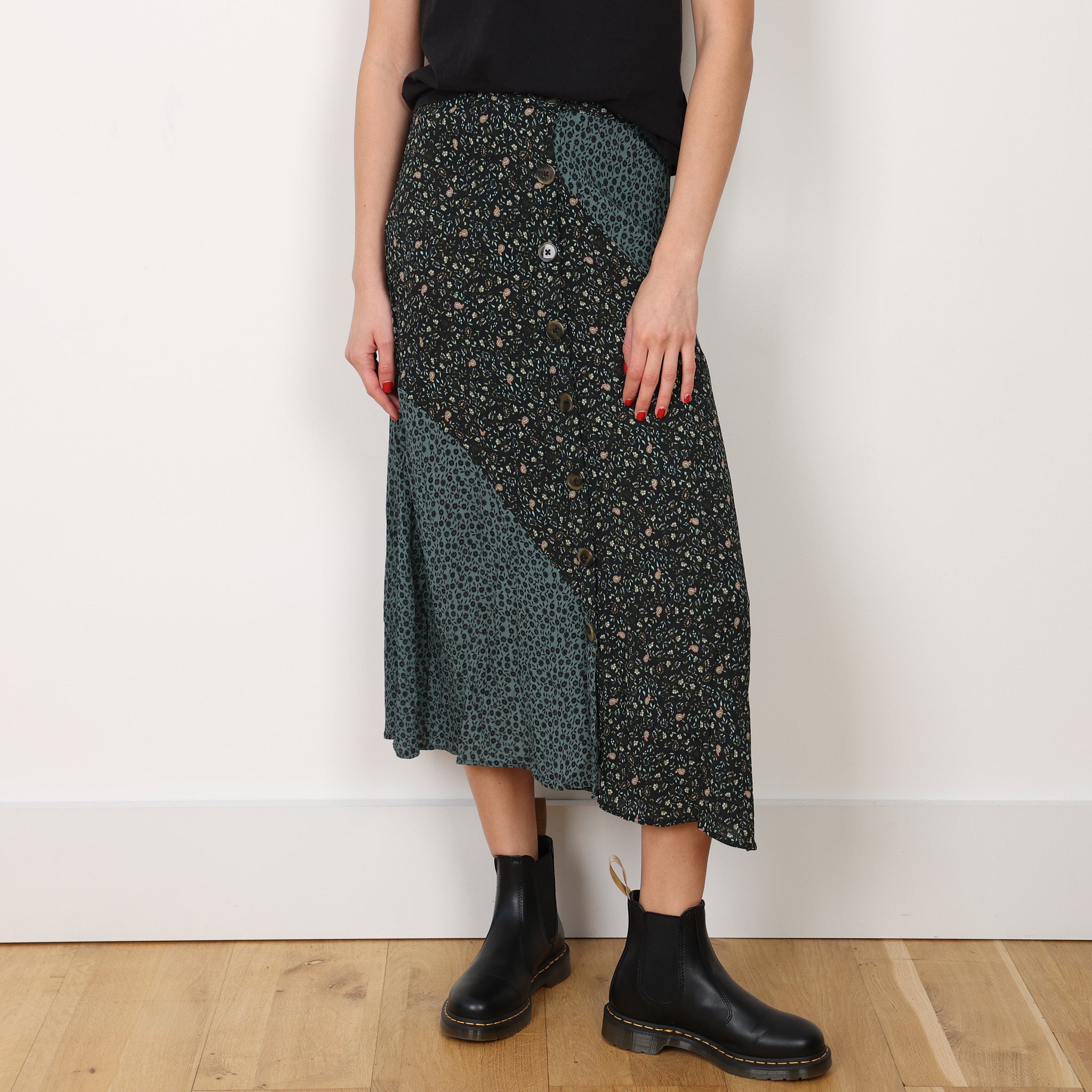 Skirt, UK Size 6